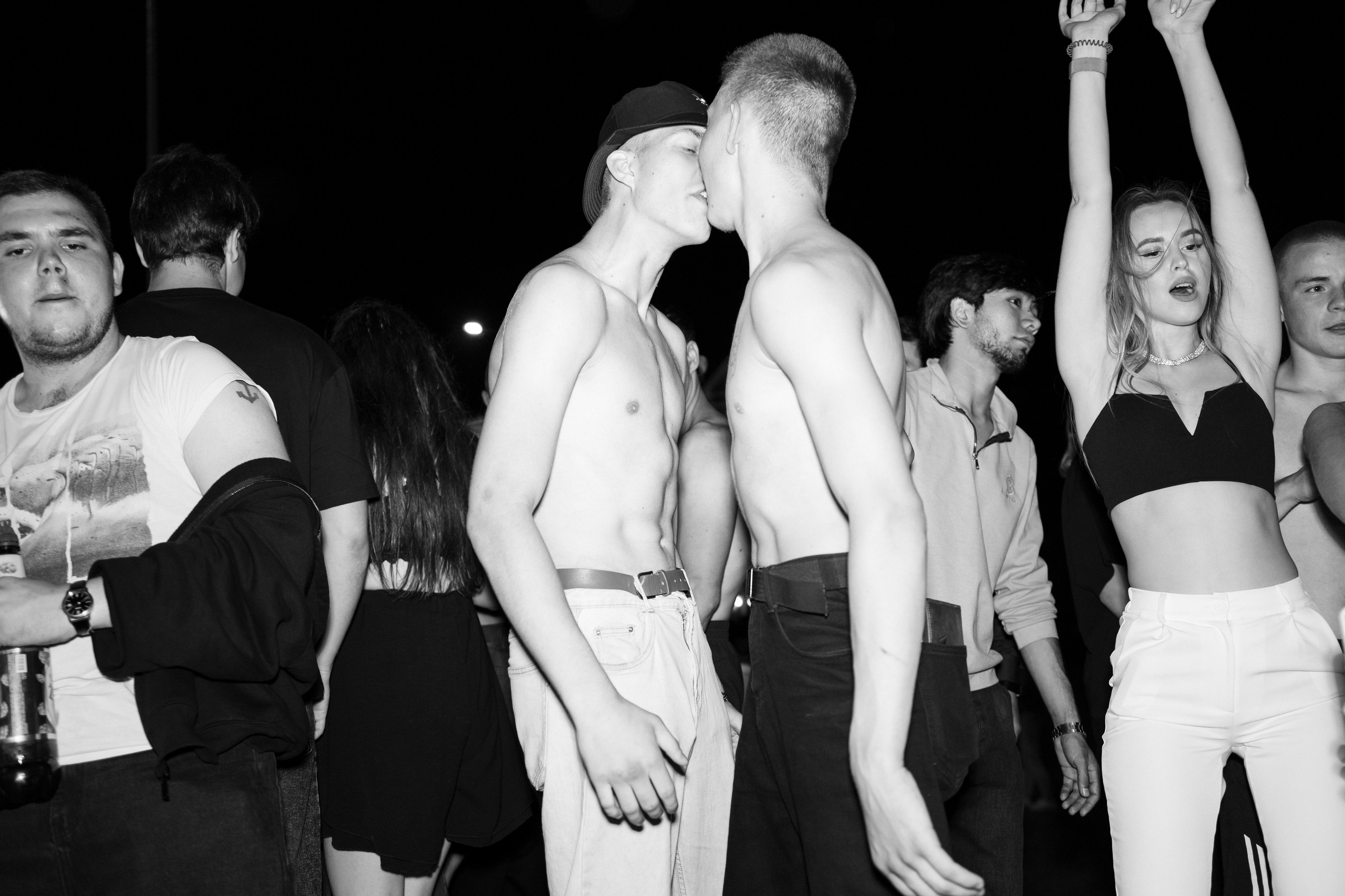 NO GLOSS MAGAZINE. Nikeli.mag