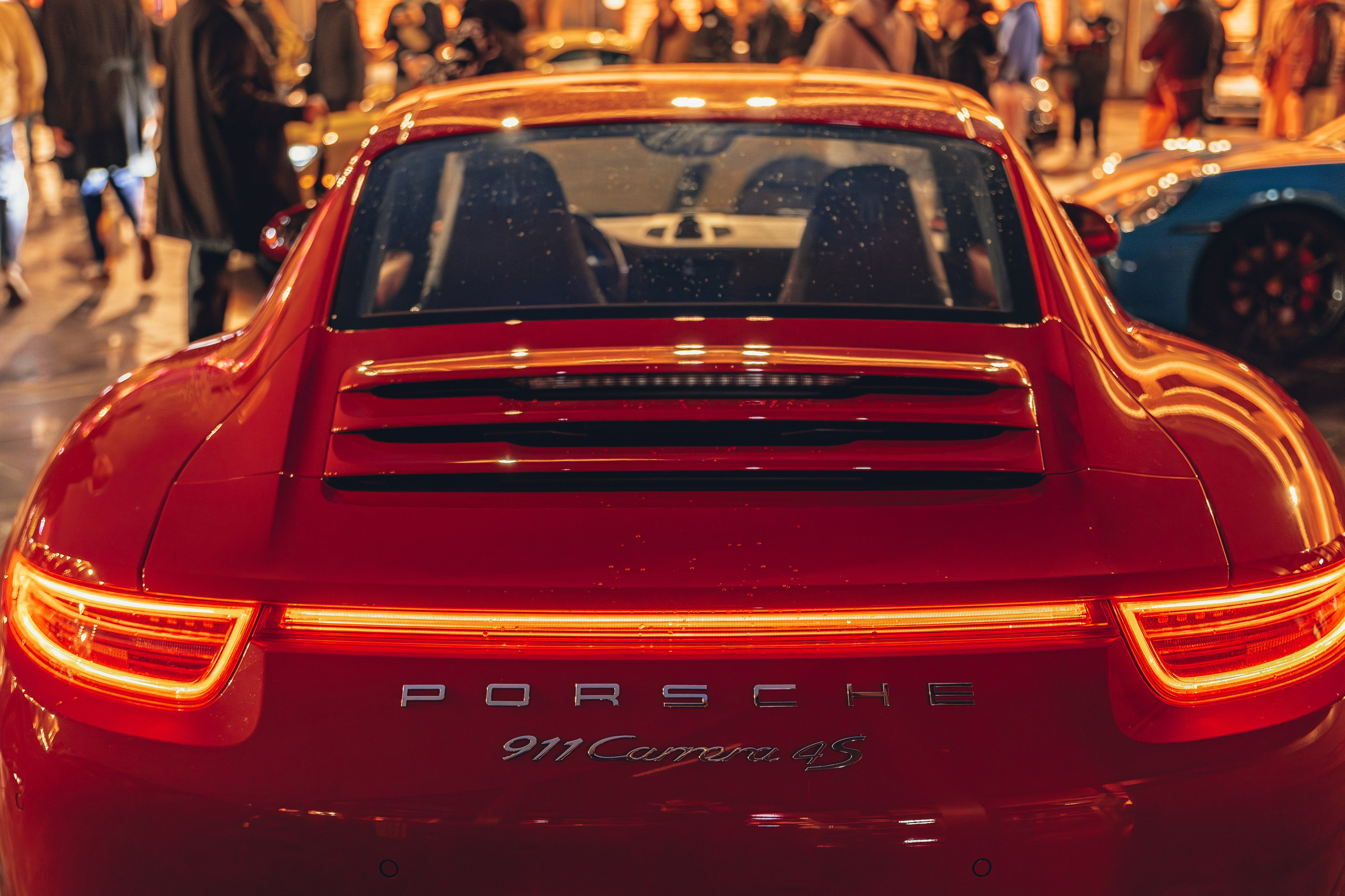 Красный Порше 911