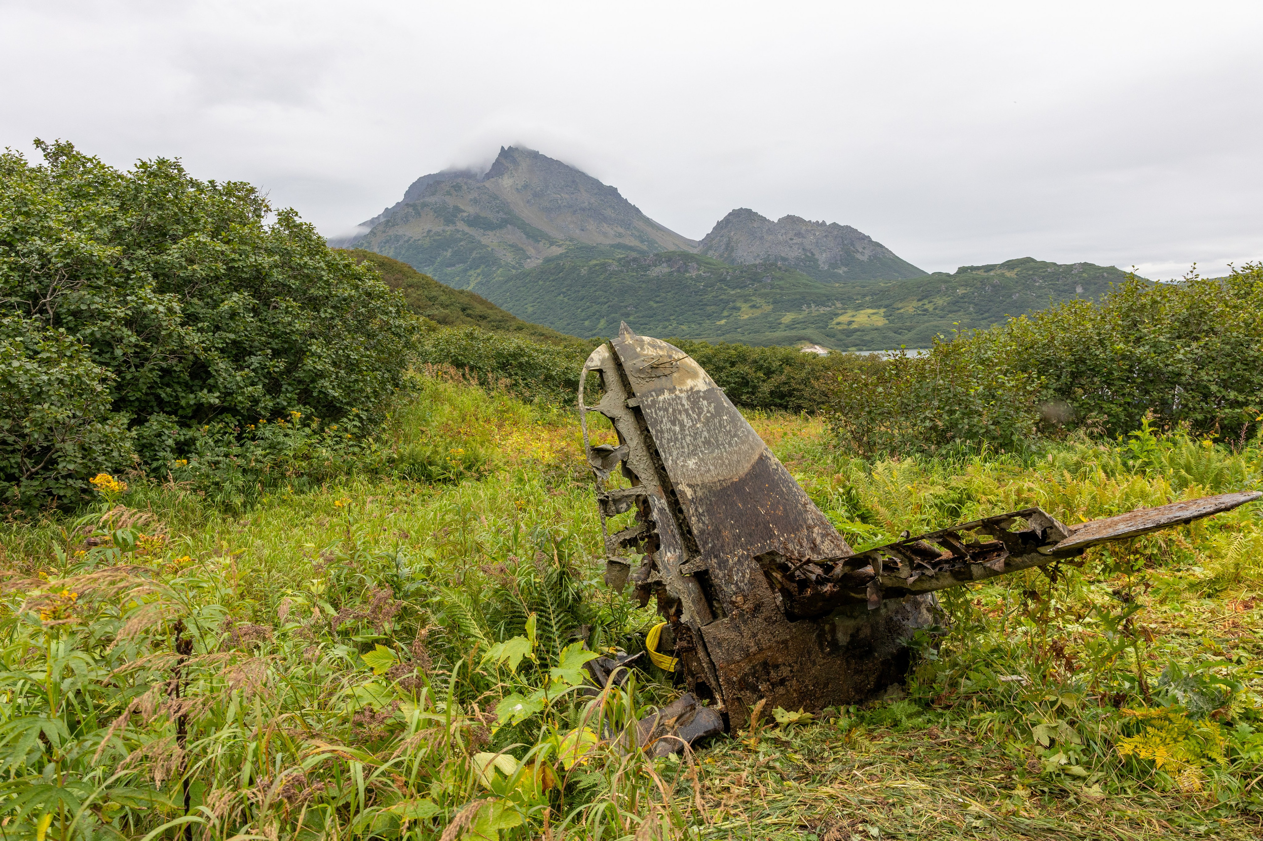 Vitaminnoye Lake and the Wild Greben Volcano. Professional photographer Alexey Nikitin in Moscow