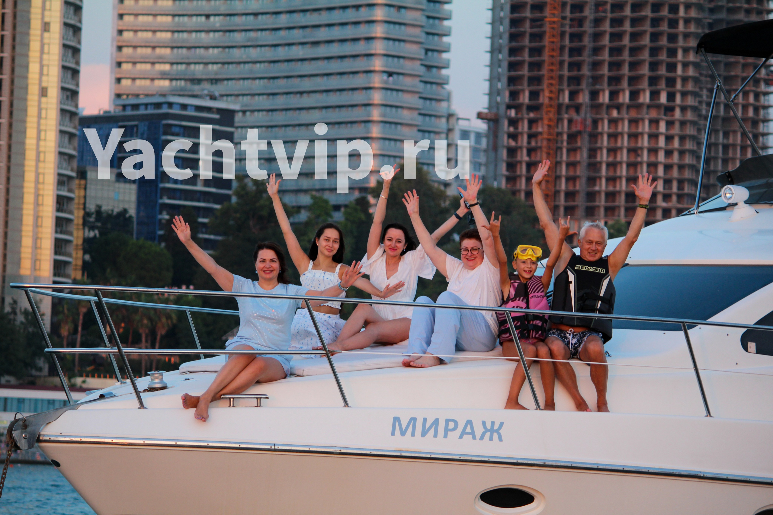 Отдых на яхте в Сочи. Аренда Яхт в Сочи от Эконом до Премиум Класса