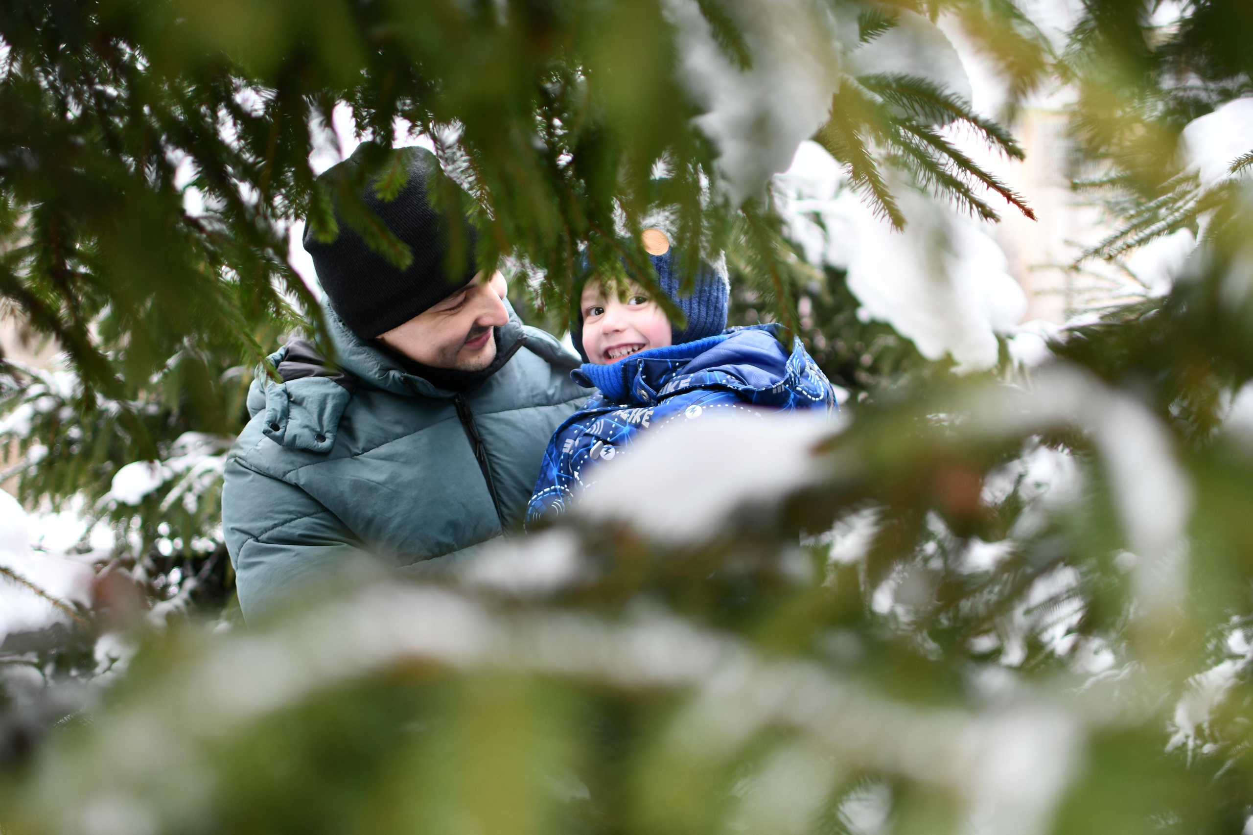Фотосессия на природе, папа и сын на природе