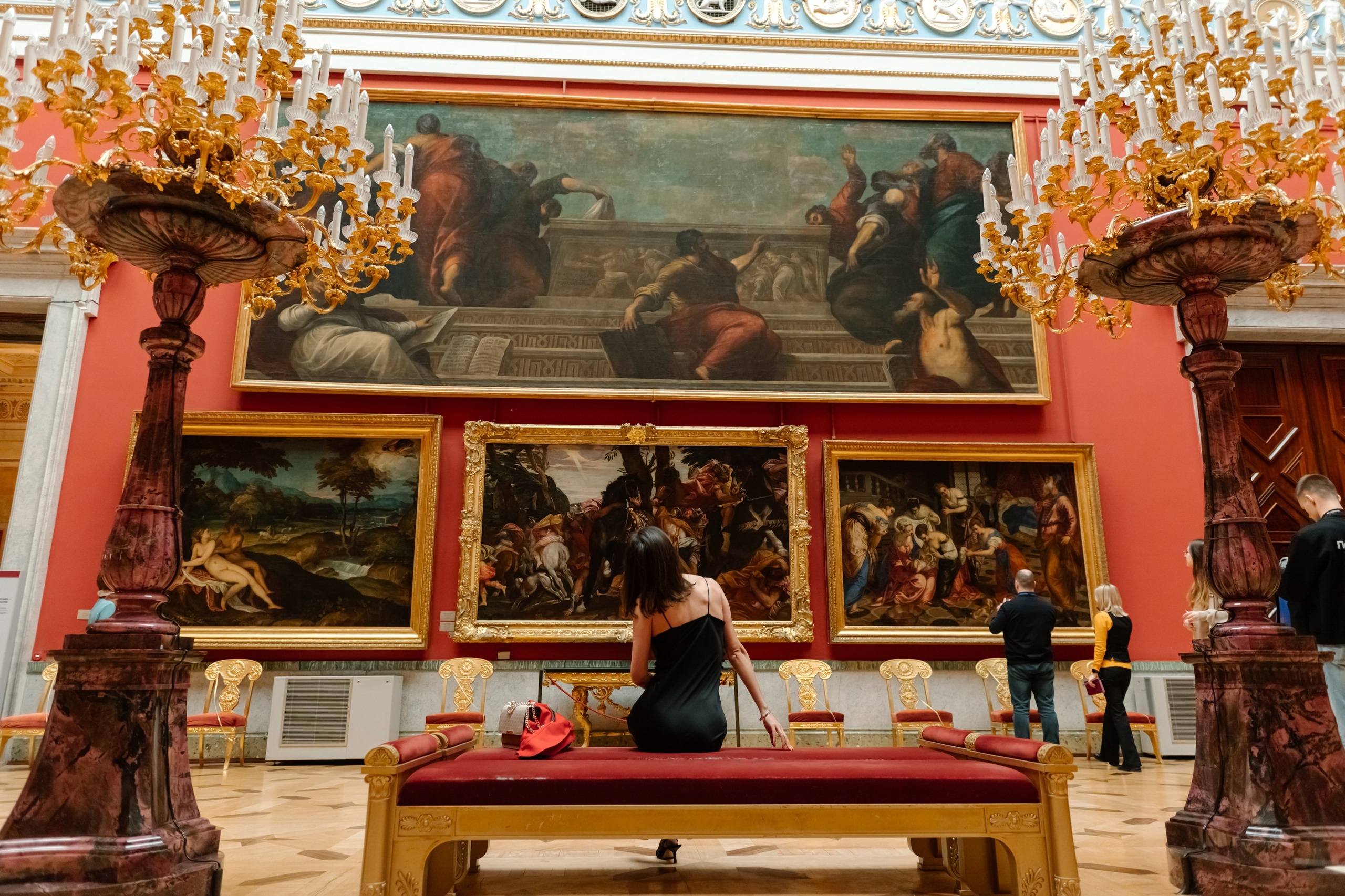 Семейная фотосессия весной в цветении СПб