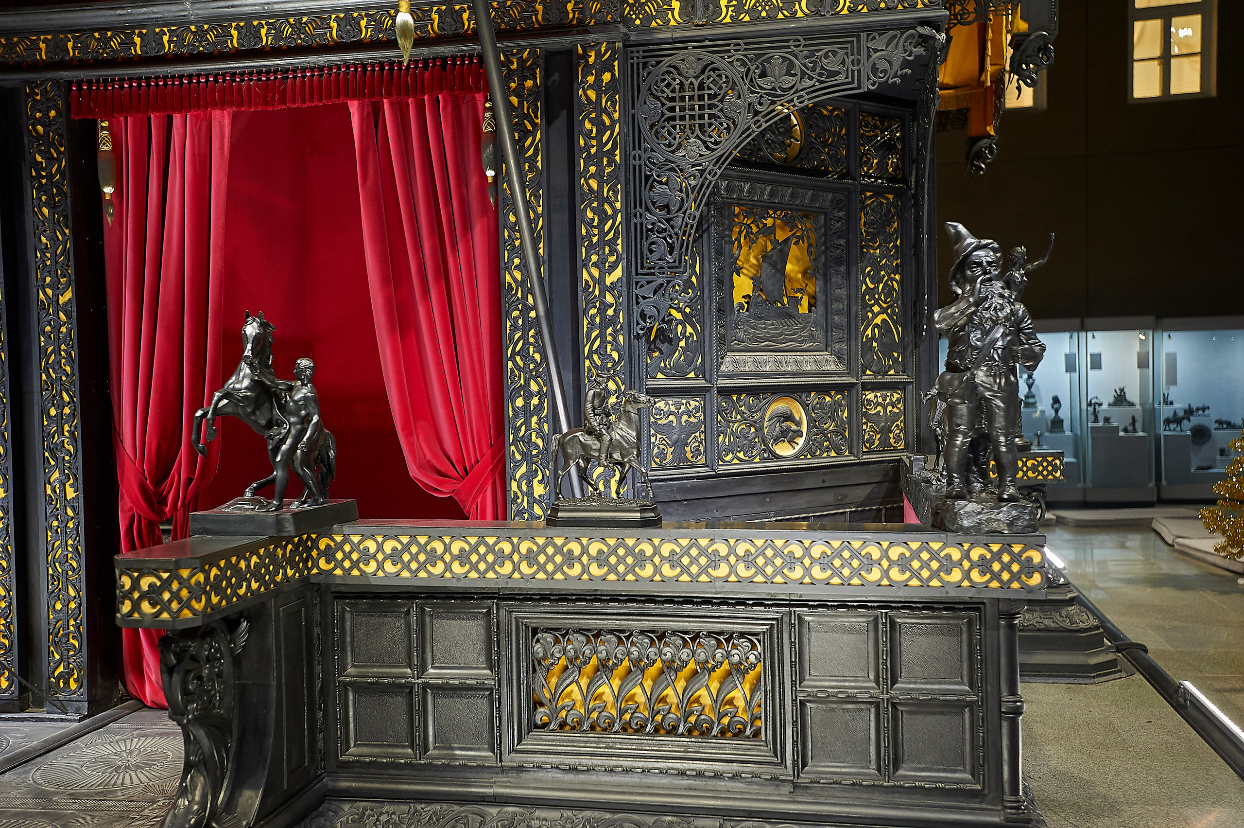 Каслинский чугунный павильон. Фото и жизнь