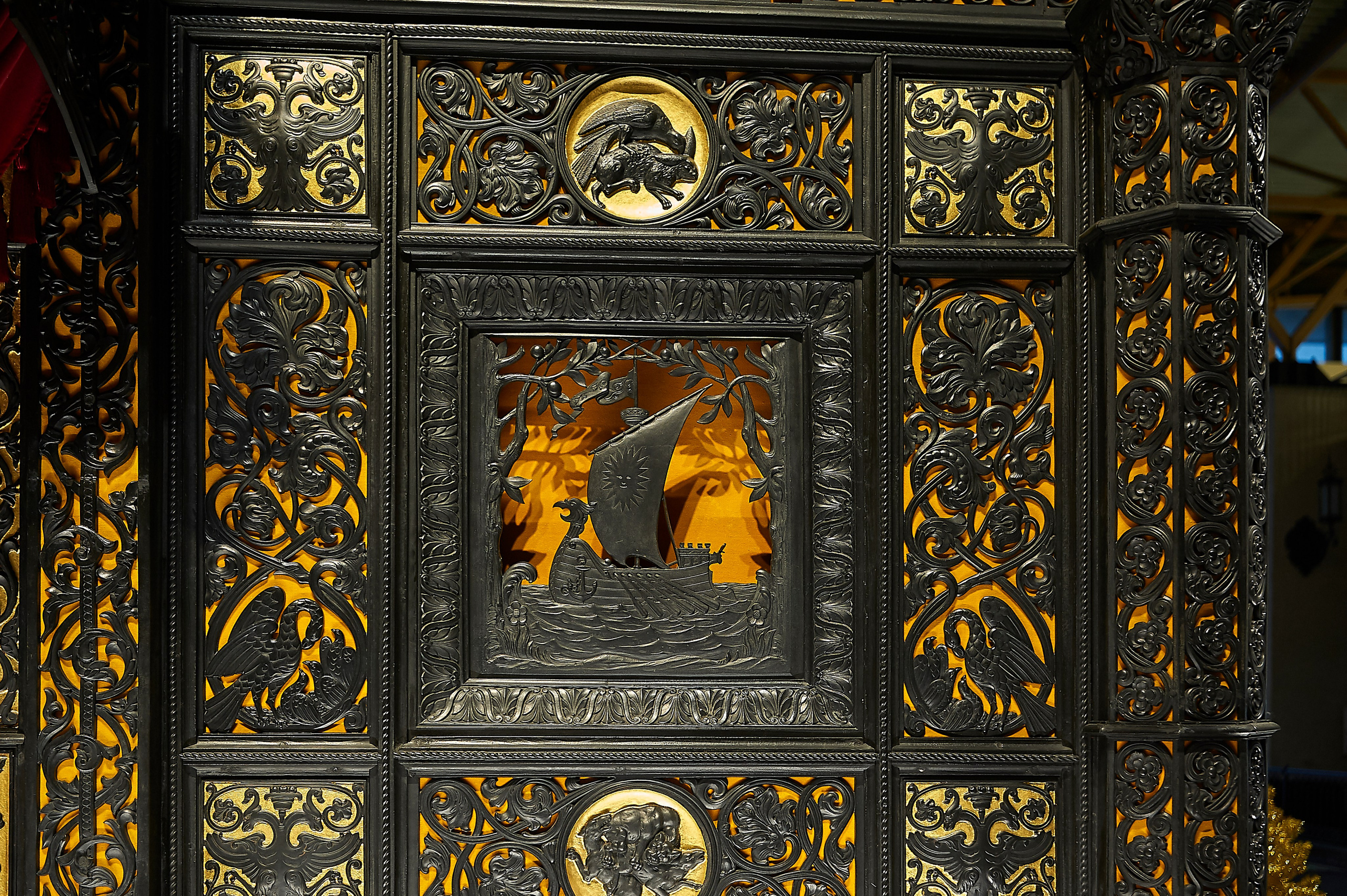 Каслинский чугунный павильон. Фото и жизнь