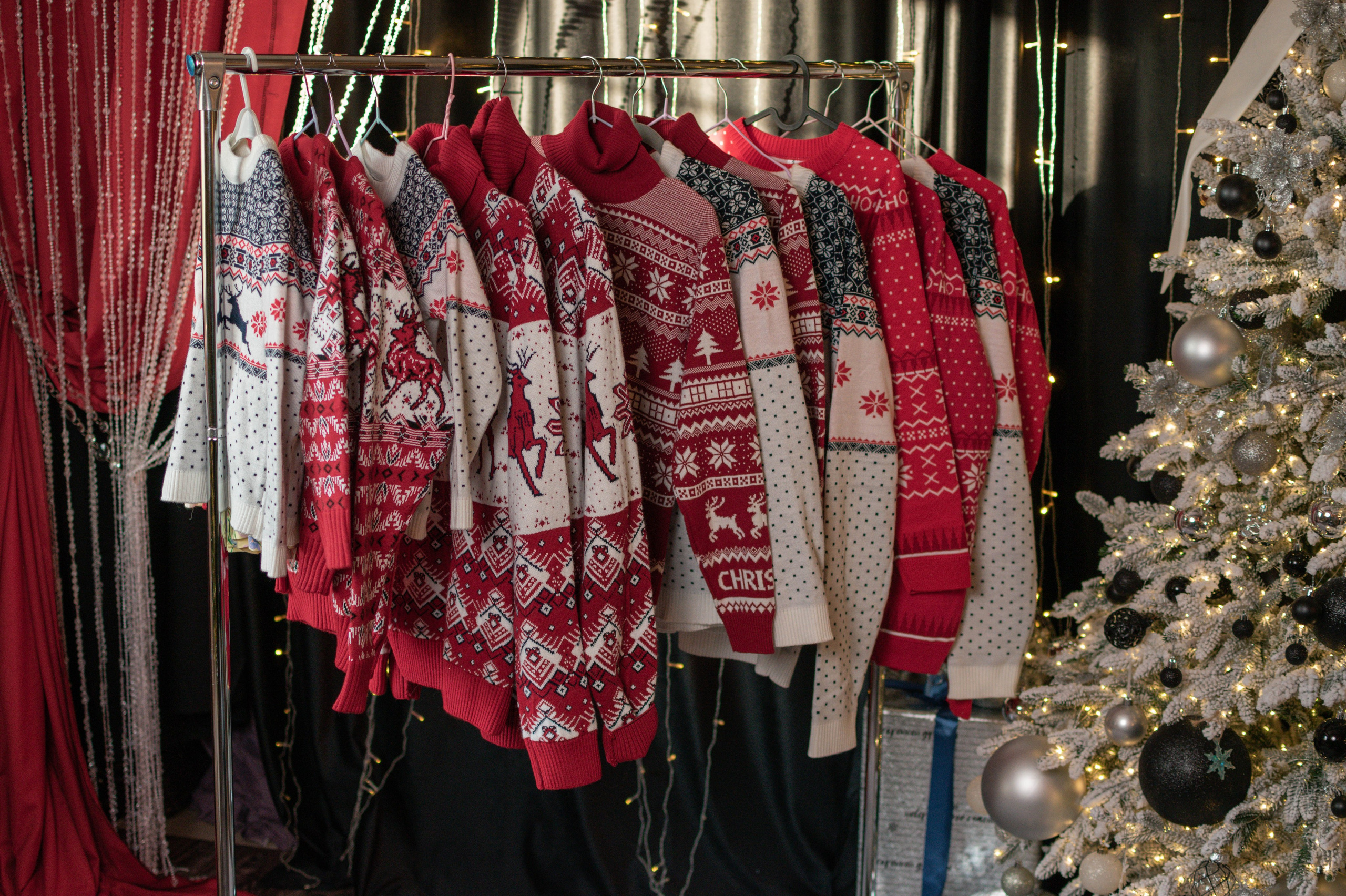 Новогодний период. Интерьерная фотостудия Background в Омске