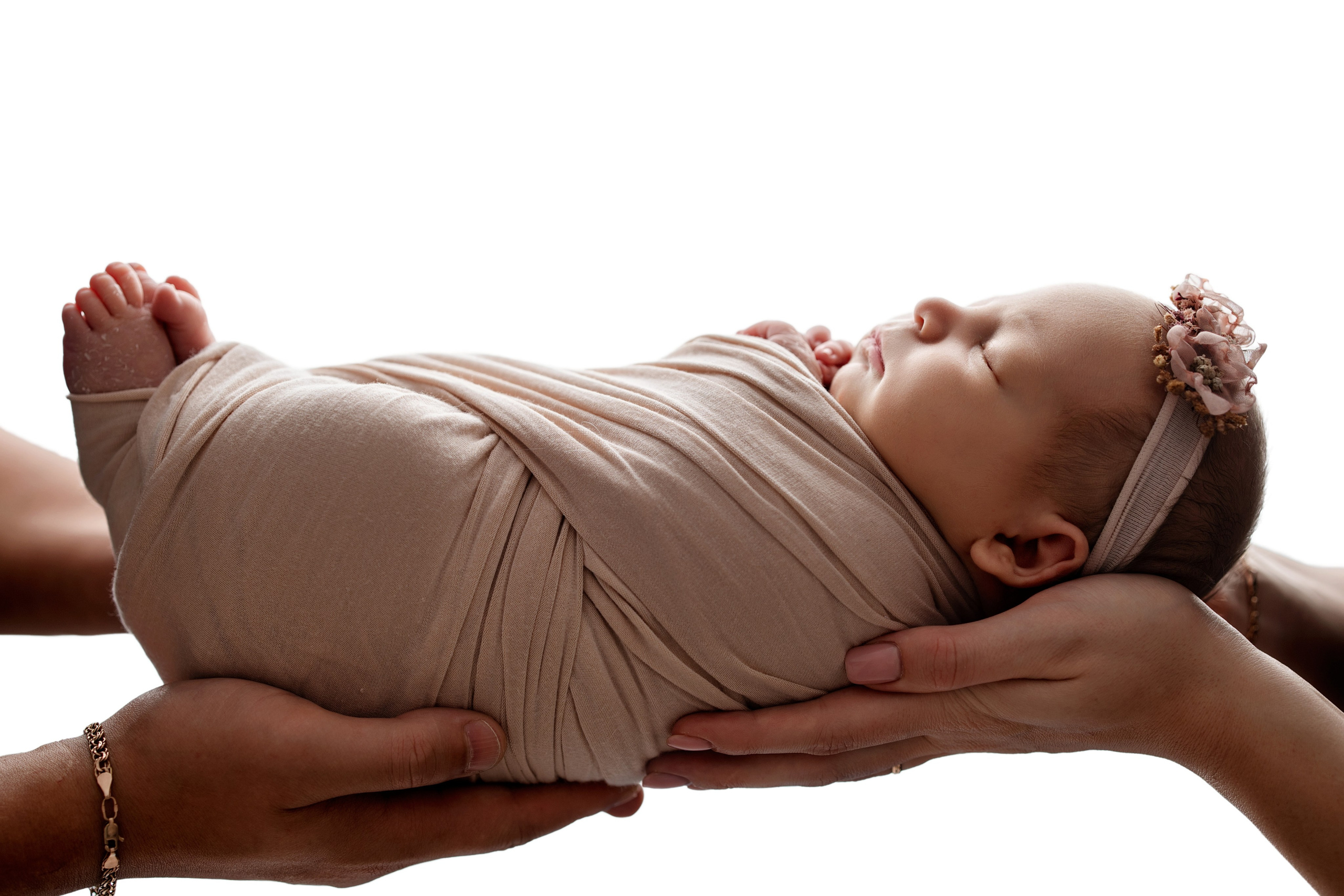 Фотосессия новорожденных с родителями — студия Нижний Новгород