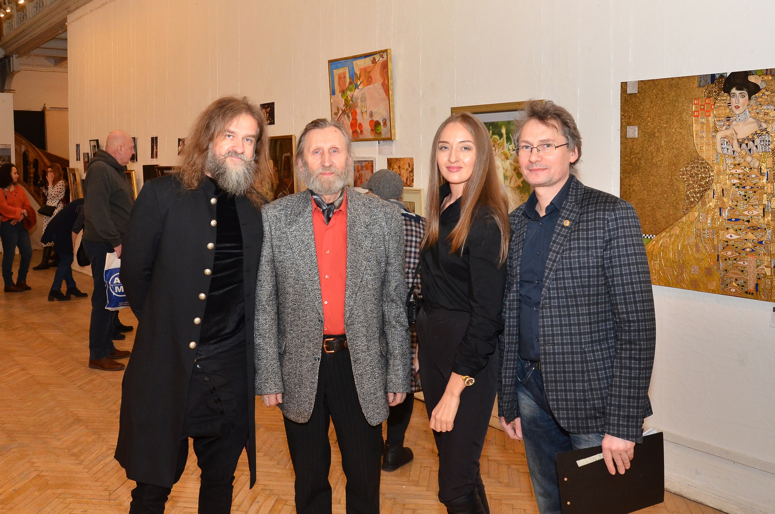 照片庫. 根據照片訂購繪畫和肖像。藝術家 Sofia Rechling