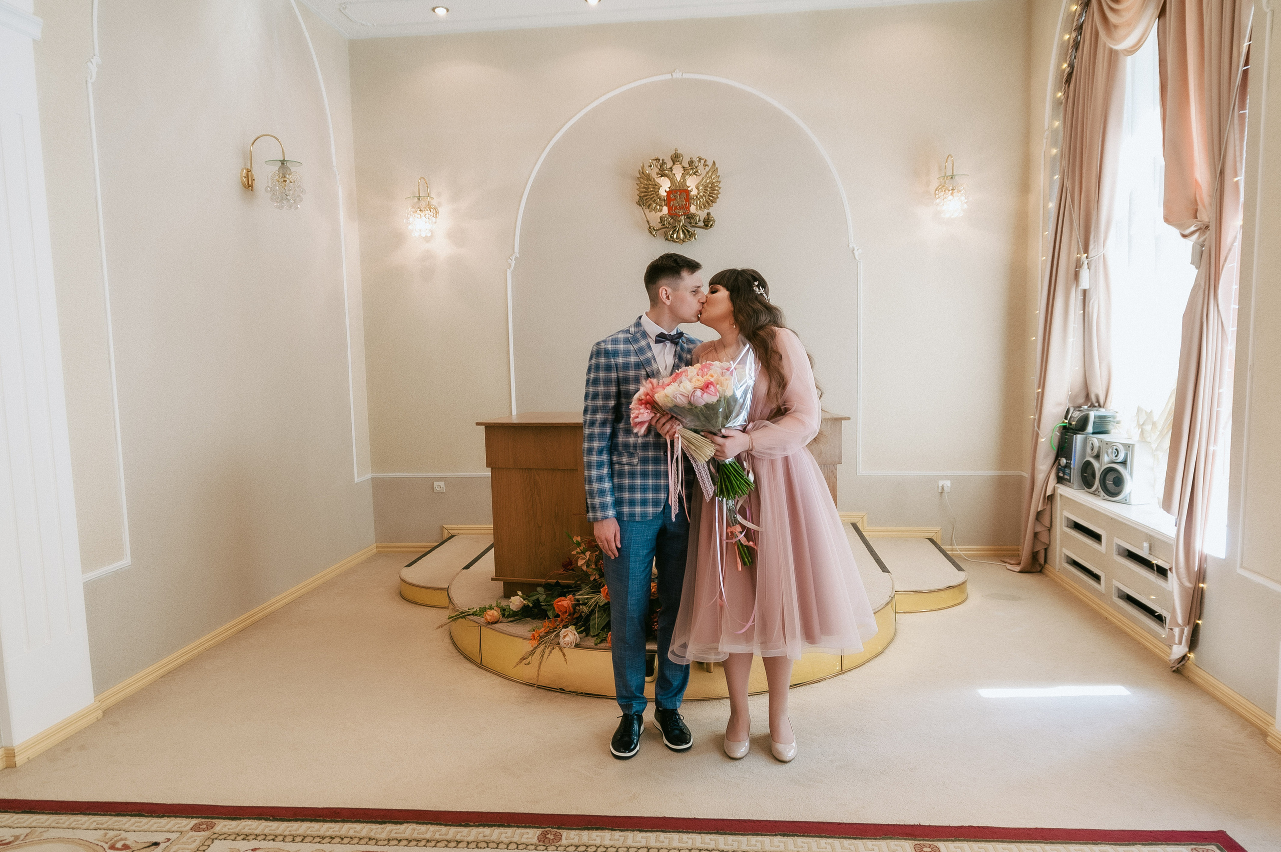 Цена на свадебную фотосъемку, стоимость свадебной фотосессии. Свадебный и семейный фотограф в Ростове-на-Дону Буткова З