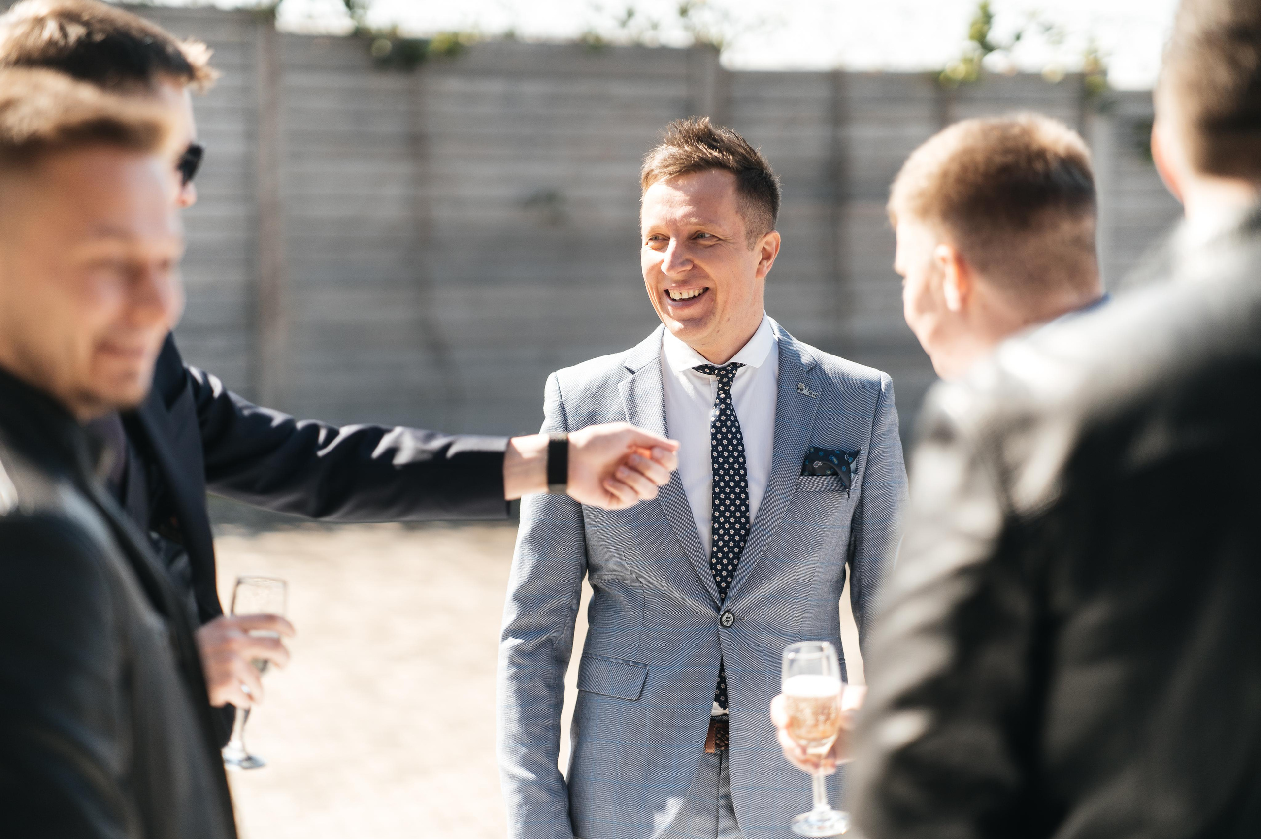 Ведущий Алексей Зубков. Ведущий на свадьбу в Москве Зубков Алексей