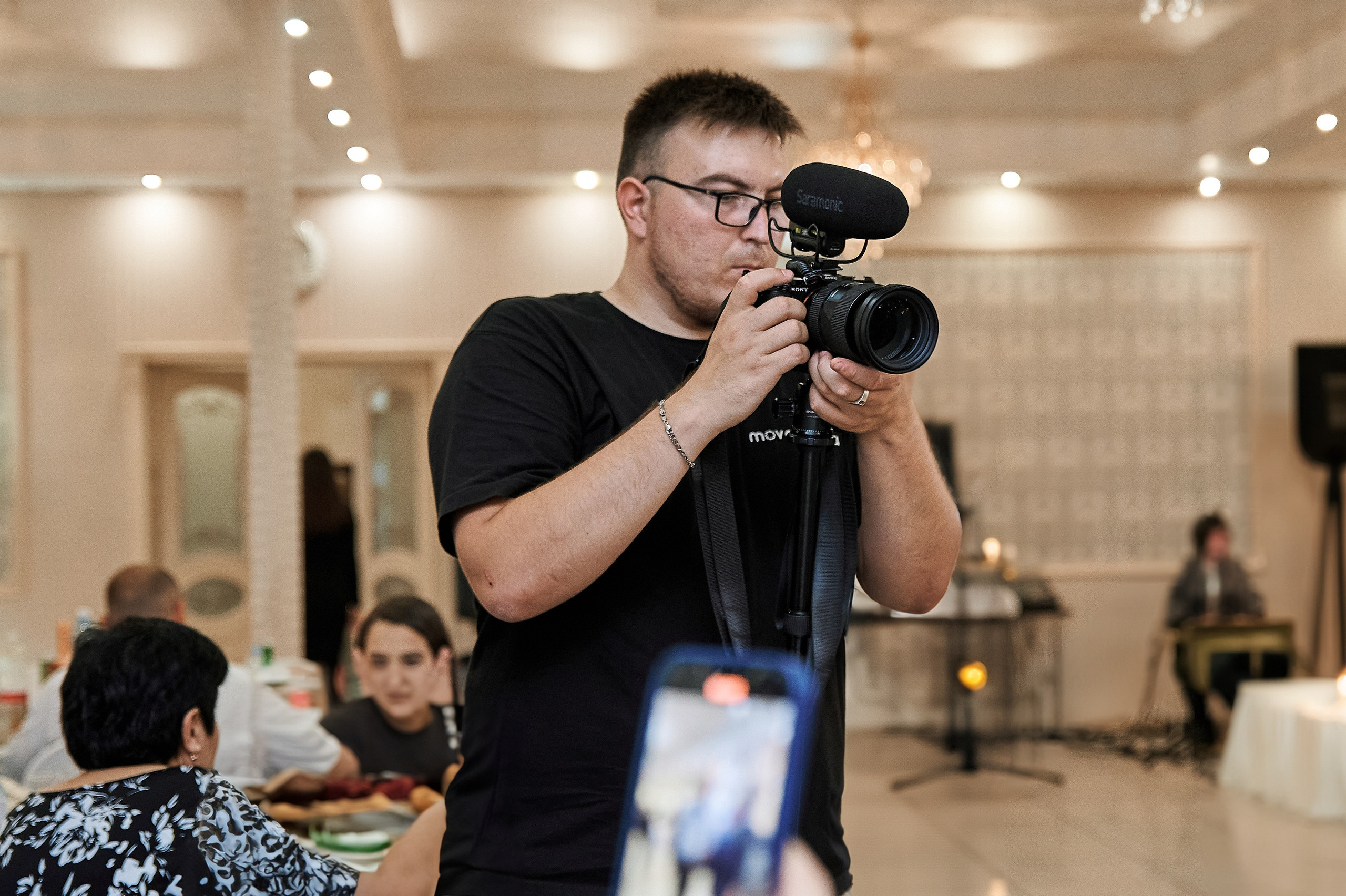 Контакты. Видеограф в Ишиме Евгений Болотько