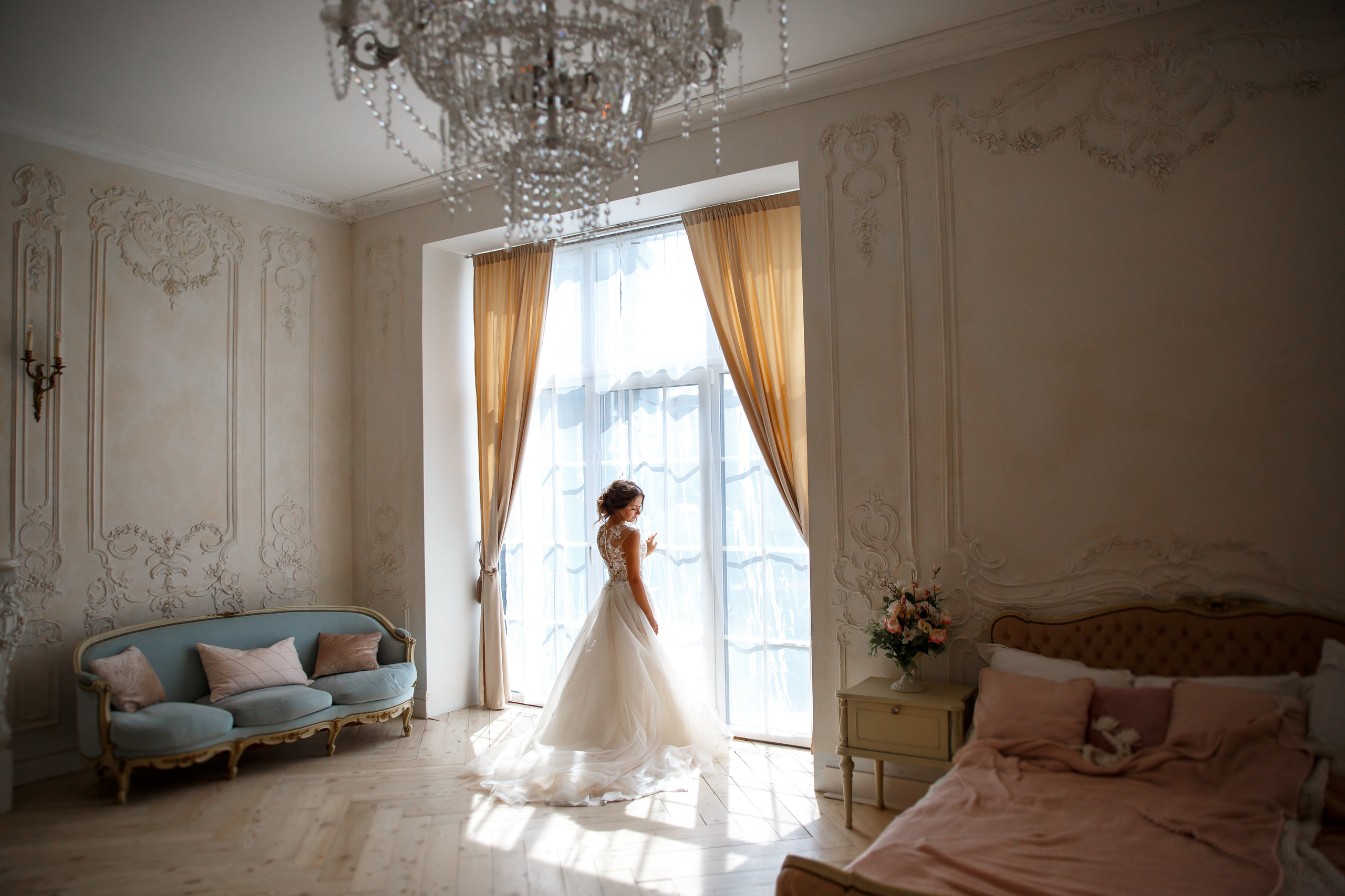 Сборы невесты в студии