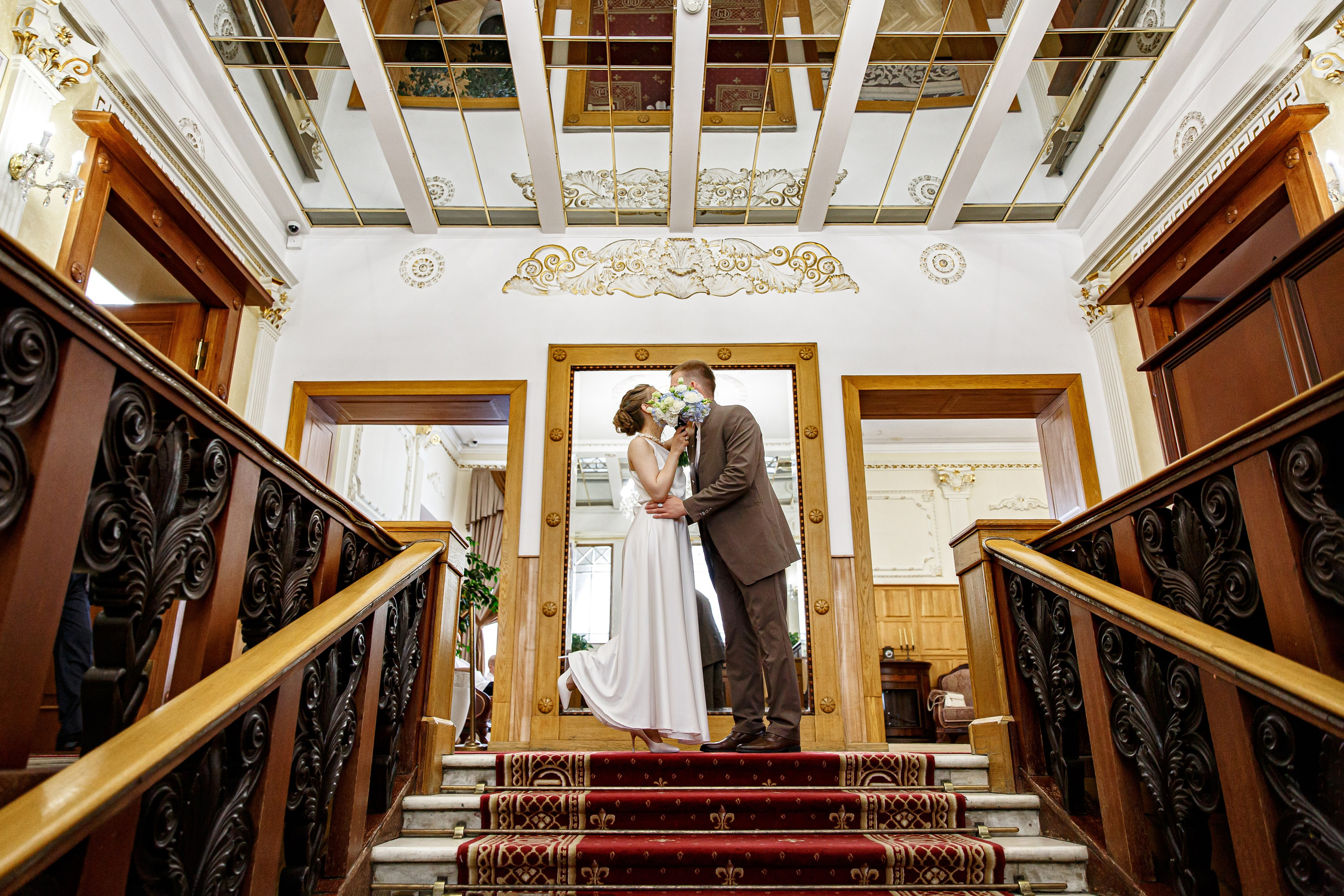 Фотографии в Грибоедовском загсе