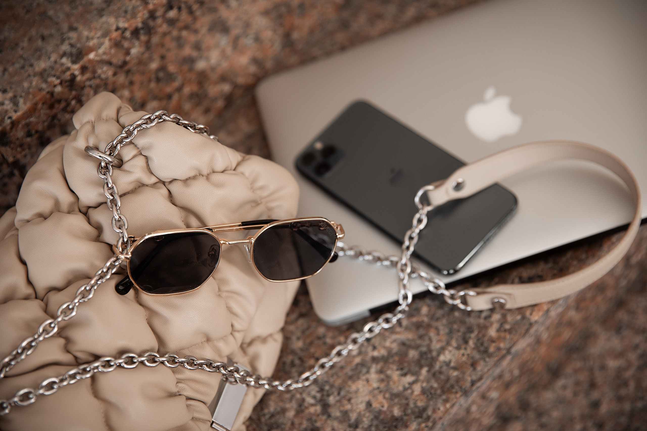 Бизнес портрет Москва | Эксклюзивный контент для экспертов, блогеров, артистов |. Фотограф брендов и бизнеса в Москве Алексей Сентюрин