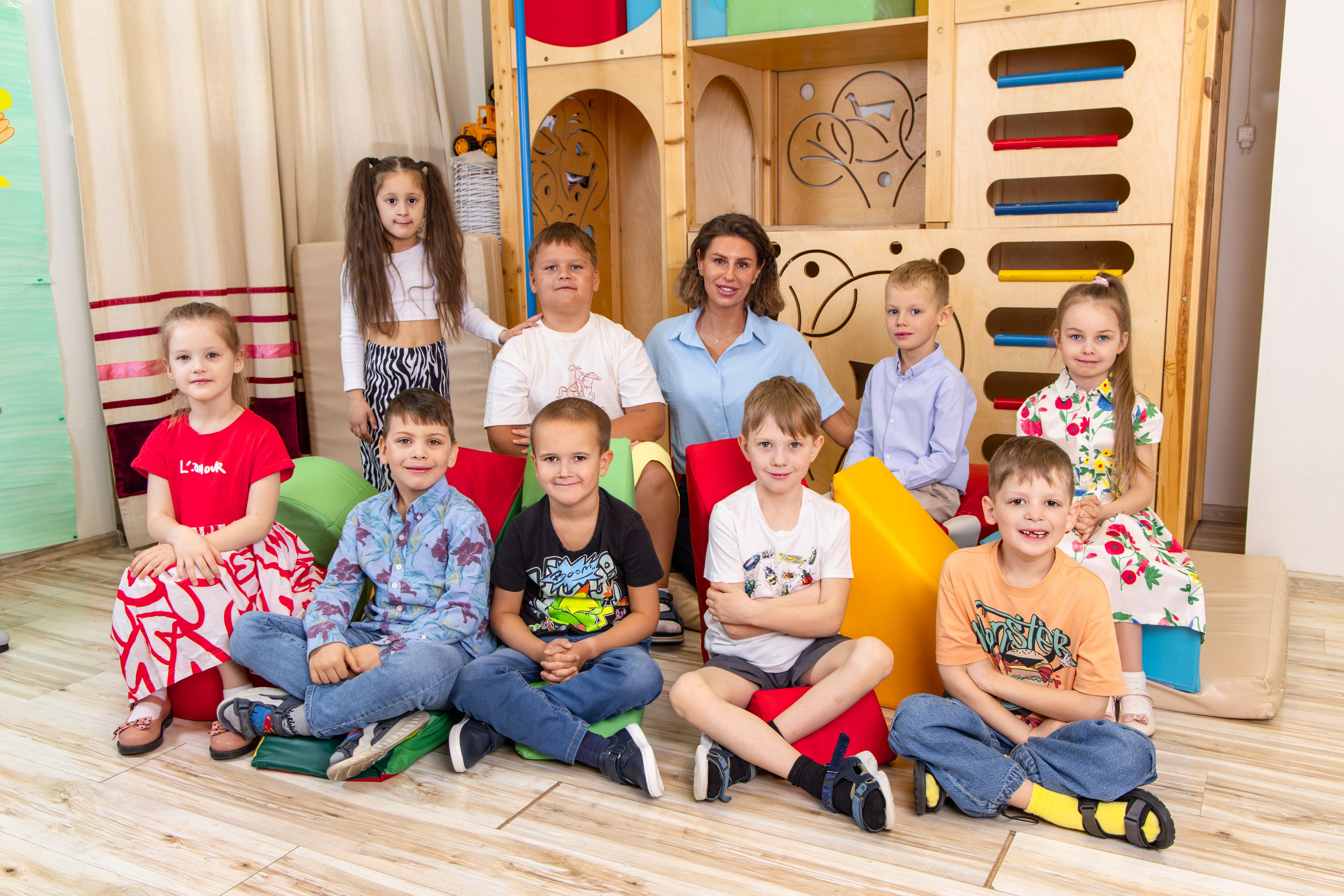 Групповые фотографии. Фотограф и видеограф Софья Бурляева в Санкт-Петербурге