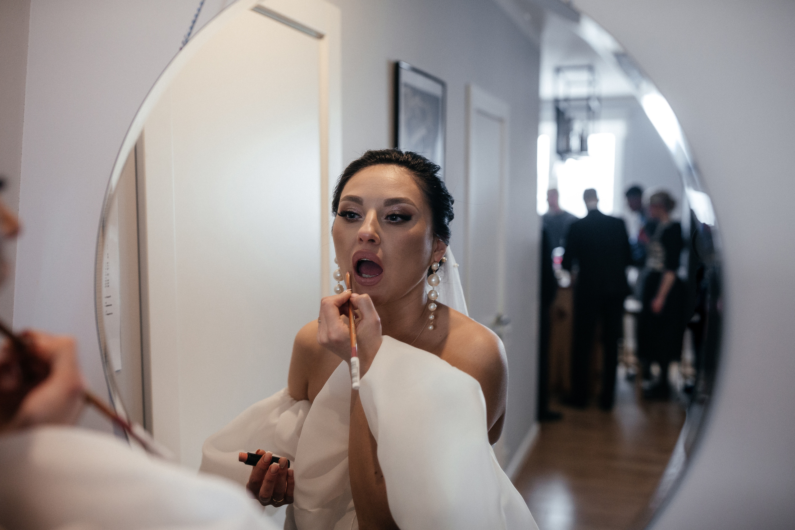 Яркая свадебная фотосессия зимой