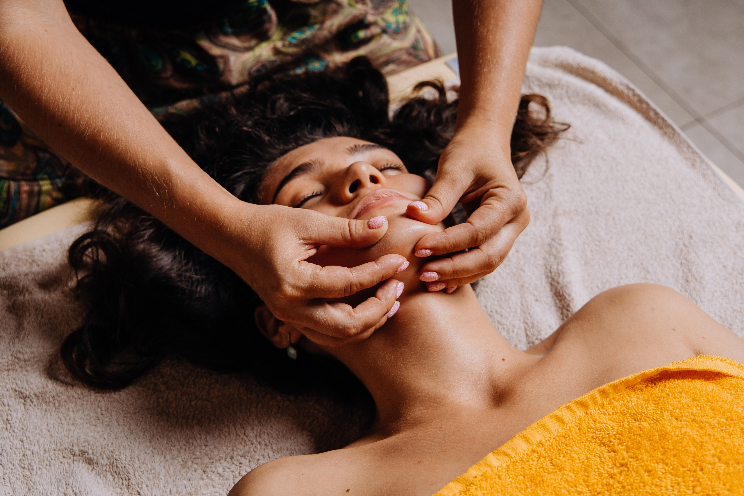 Массаж от Благо’Дарю Массаж общий, Тайский йога-массаж, Массаж гуаша, Висцеральный массаж живота. «Благо’Дарю» Массажист г. Москва