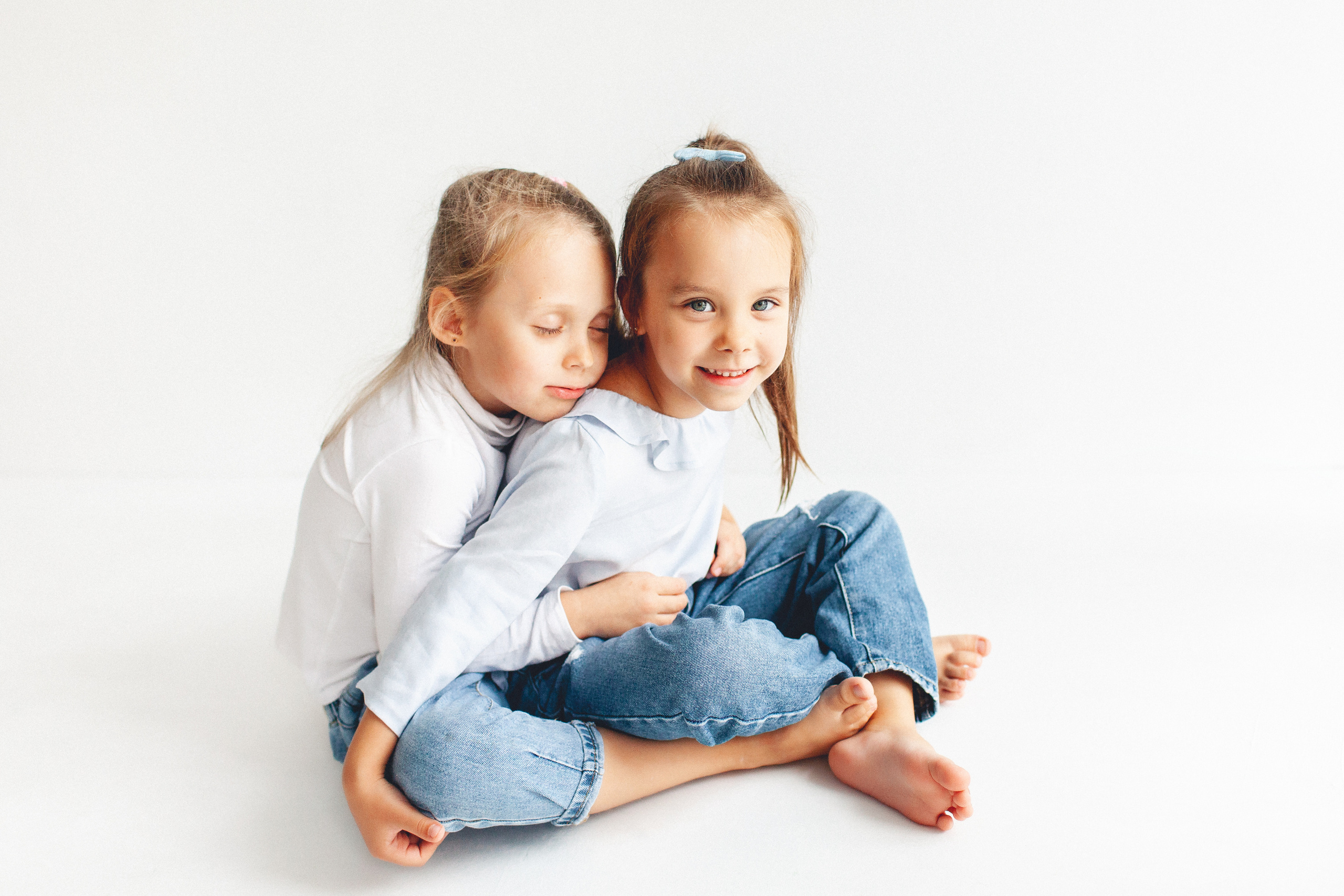 Backstage со съёмки сестёр. Детский фотограф в Самаре