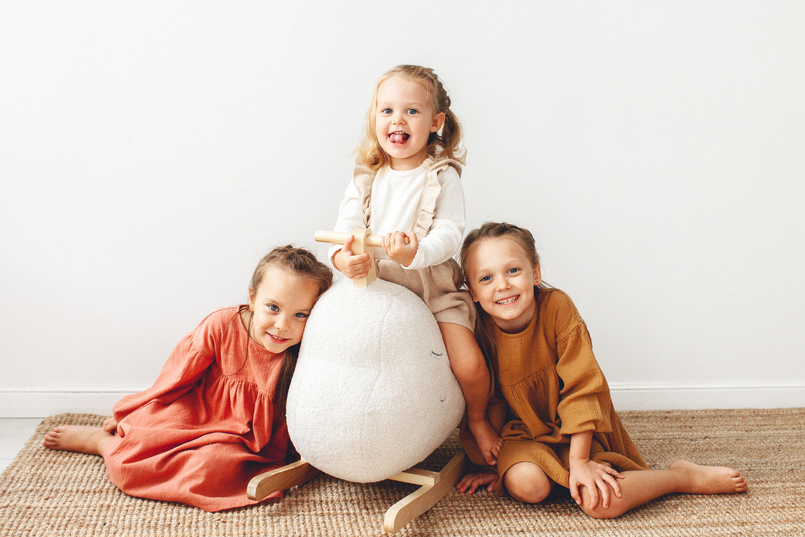 Backstage со съёмки сестёр. Детский фотограф в Самаре