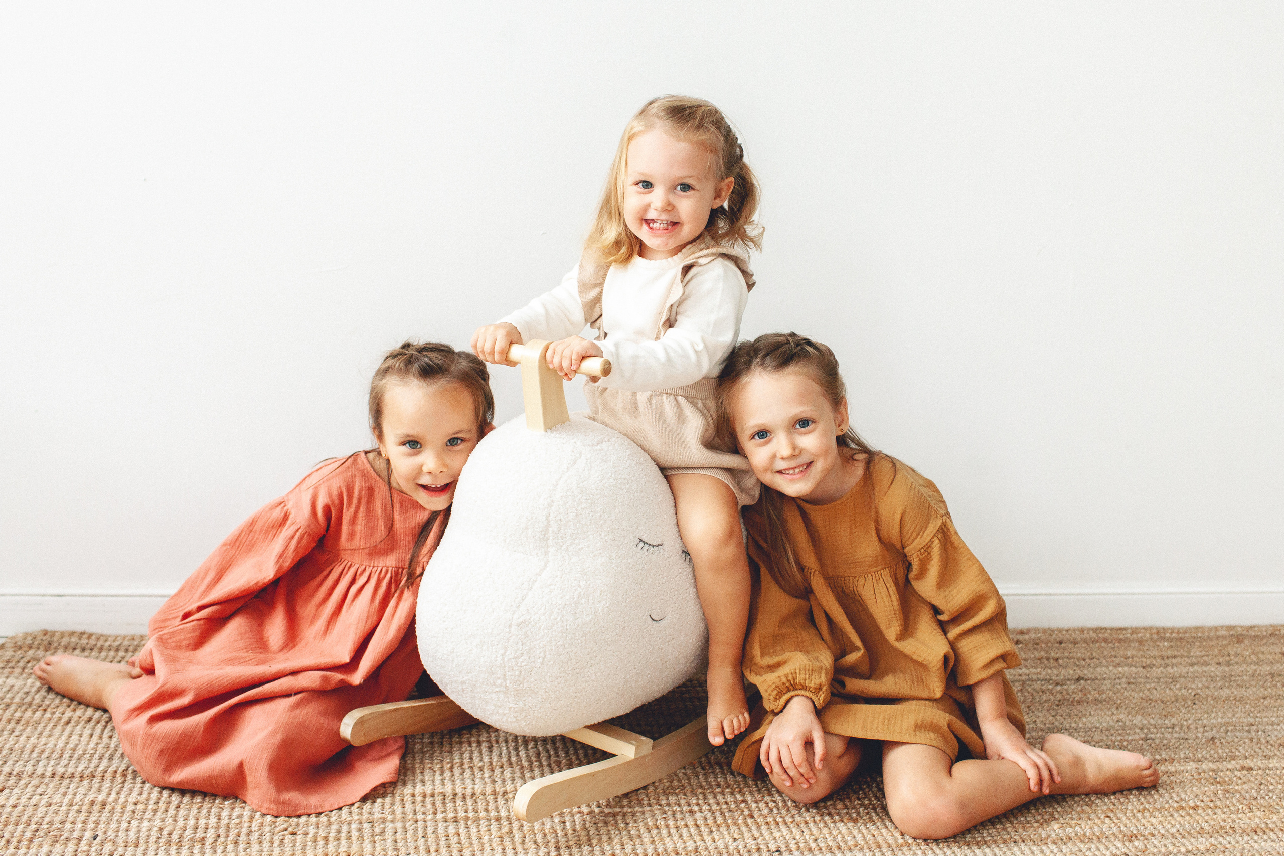 Backstage со съёмки сестёр. Детский фотограф в Самаре