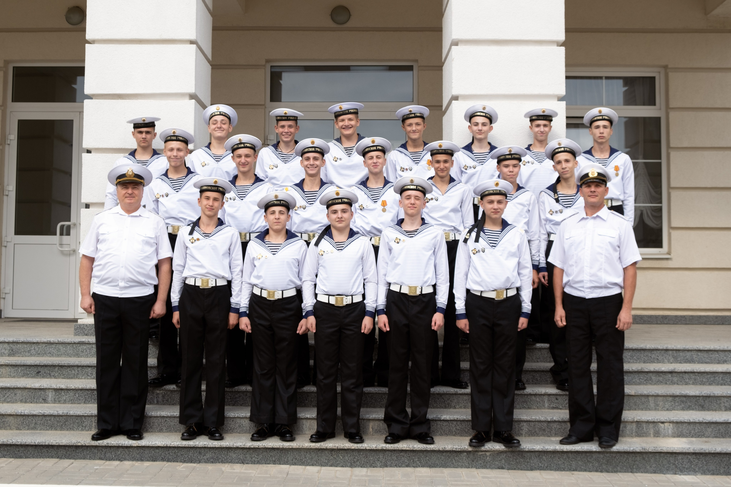 Выпускные школьные альбомы. Семейный и детский фотограф в г. Севастополь Екатерина Солдатова