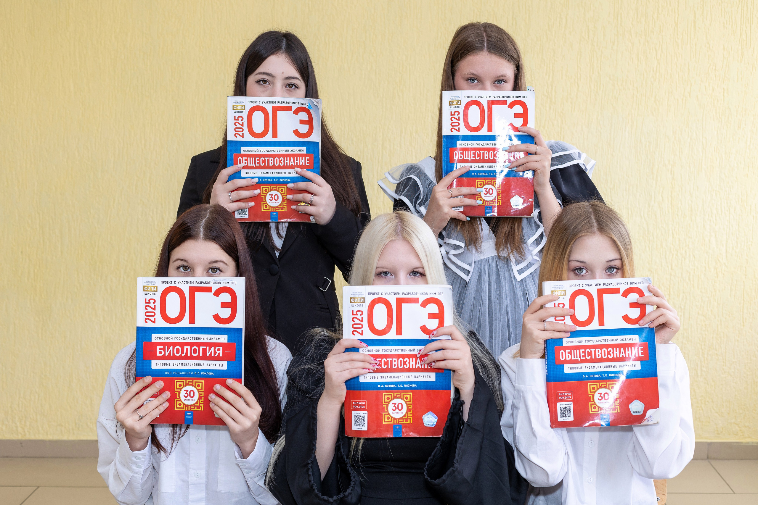 ПОЛЕЗНАЯ ИНФОРМАЦИЯ. Выпускные альбомы Майкоп, Краснодар Елена Золотарева