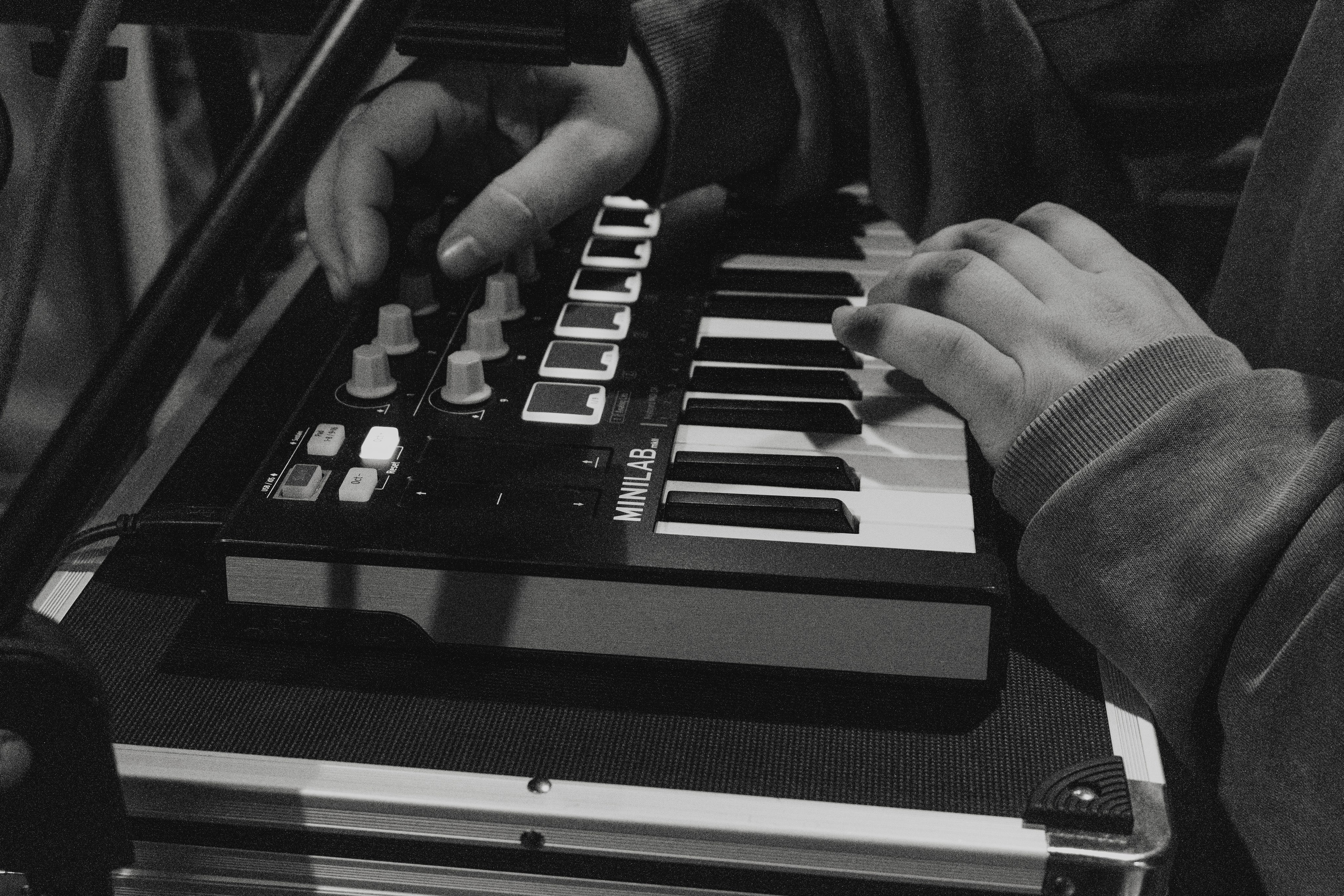 MAGIC MARGINAL. URAL REPORTER