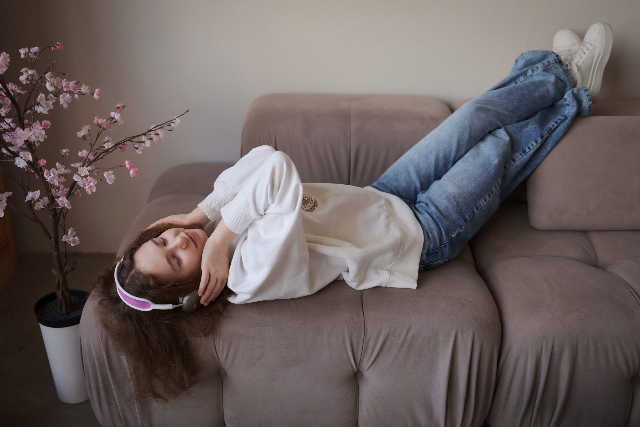 Контакты. Главная