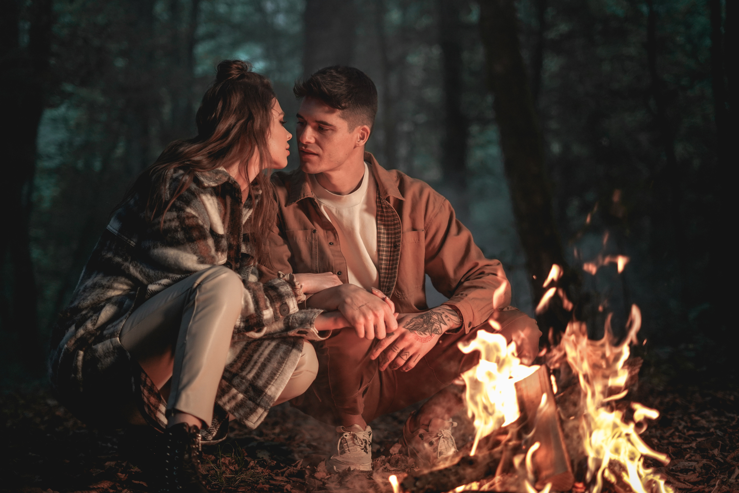 Backstage clip HENSY & Klava Koka — Bonfire (Black Star). Photographer Phuket