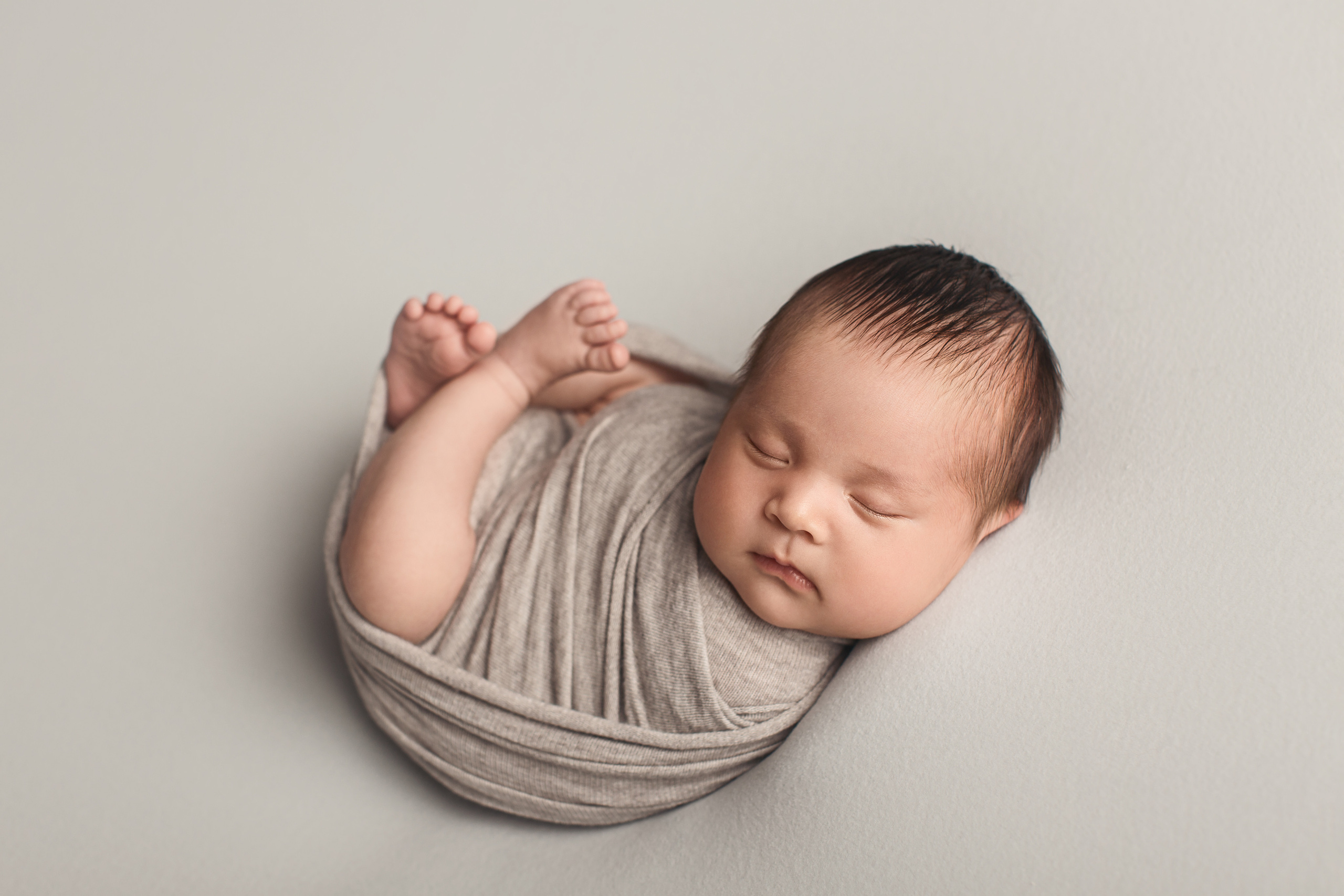 Новорождённые 5-14 дней. Фотограф беременности, новорождённых и деток до года в Актау