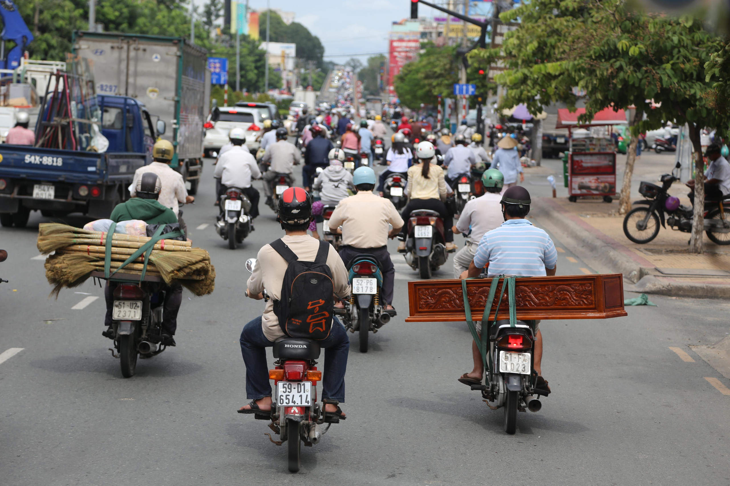 2013 — Камбоджа, Вьетнам. OneSnap