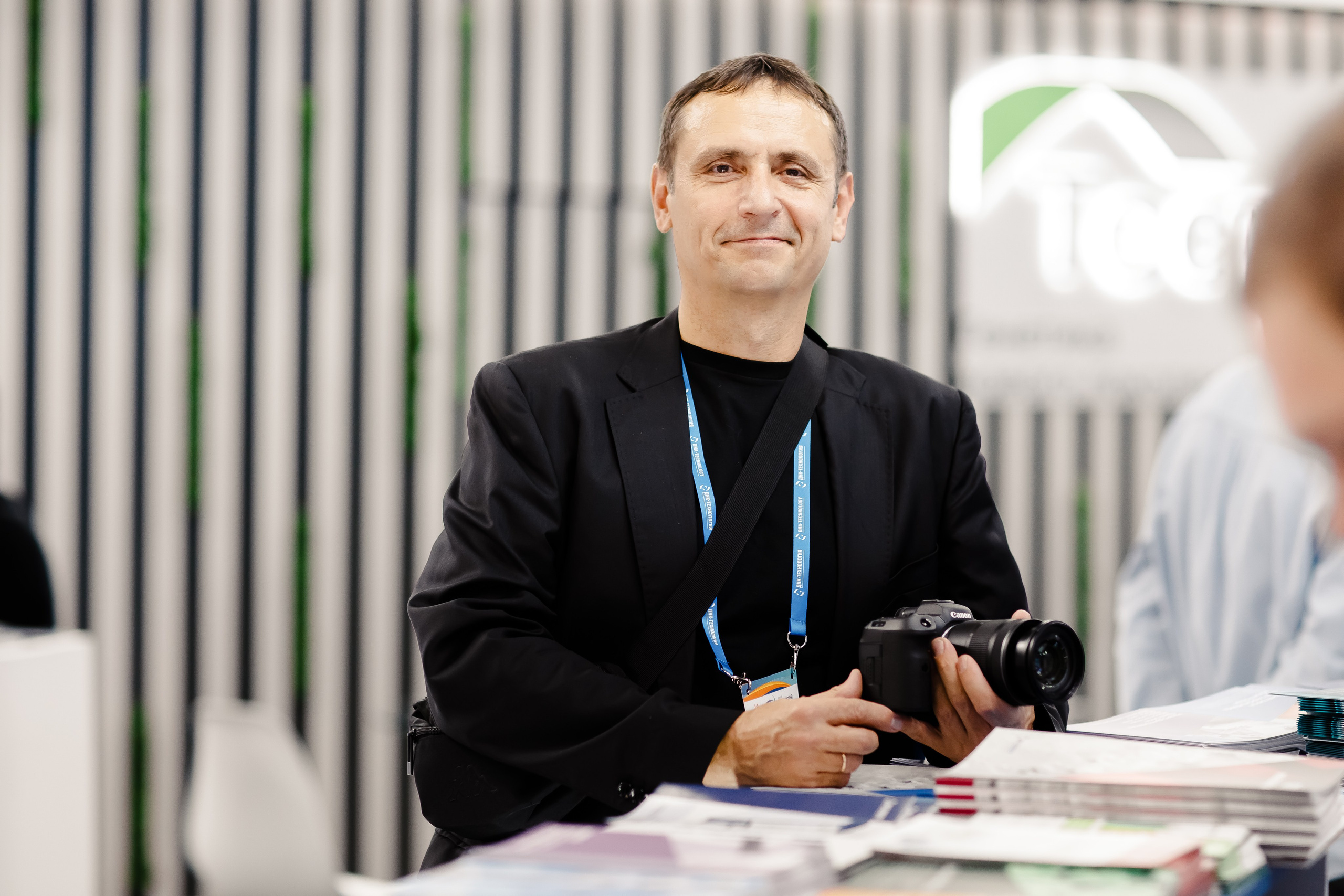 Контакты. Свадебный видеограф Серпухов Москва Константин Васильев