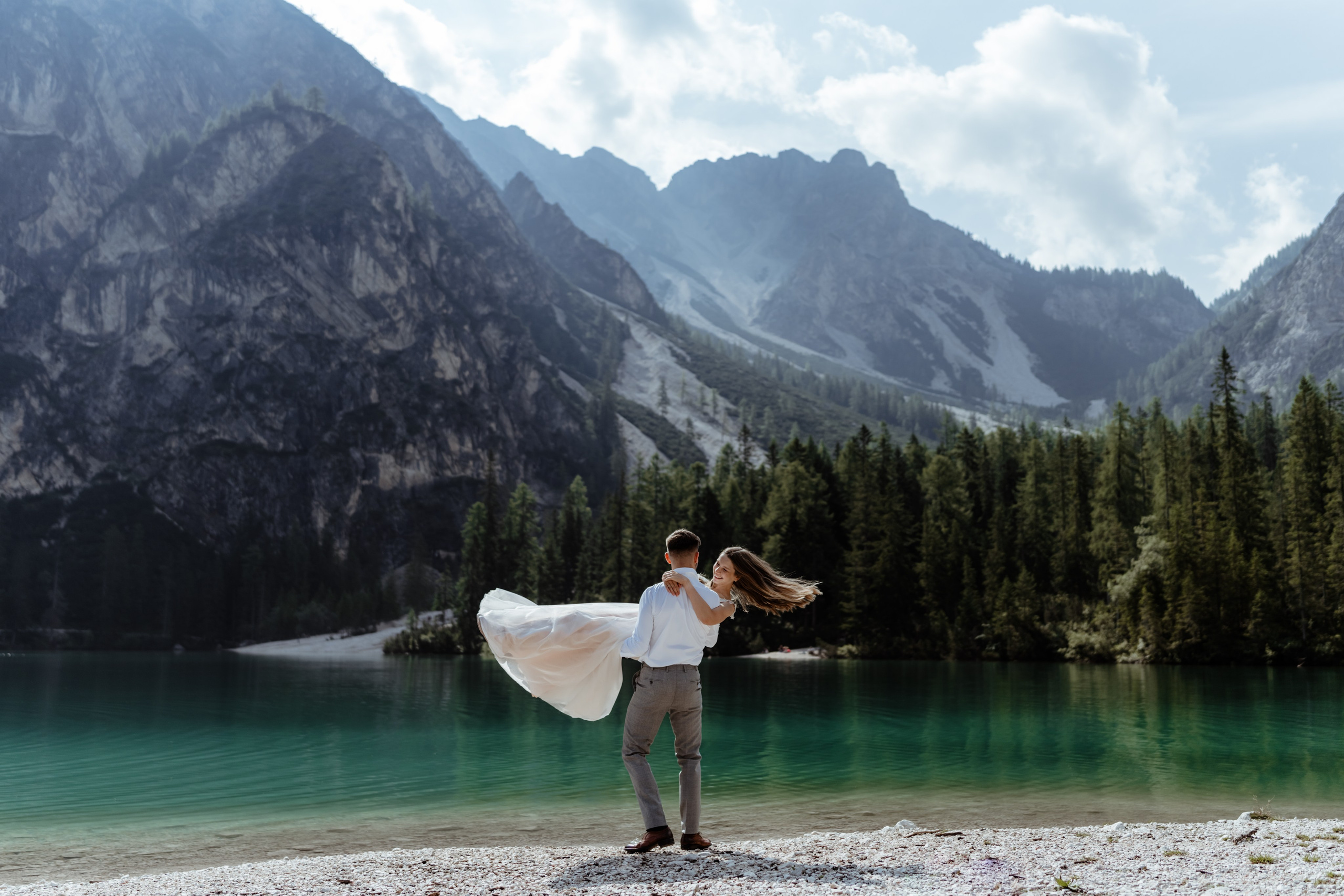 ELOPEMENT WEDDING. Elopement Wedding Photographer