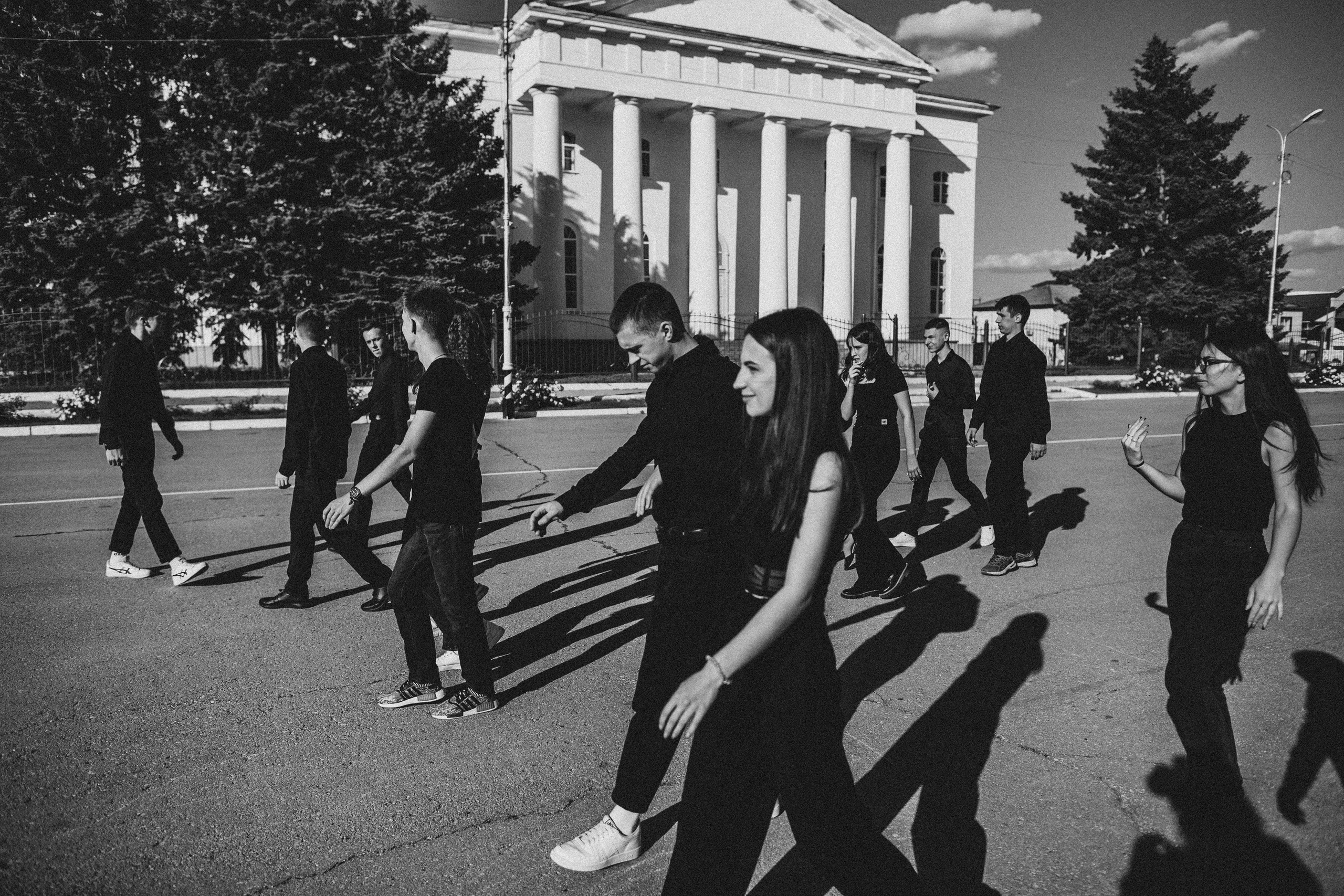 Выпускные альбомы для 9-11 класса Саратов. Выпускные альбомы Саратов Энгельс фотограф Титова Ирина