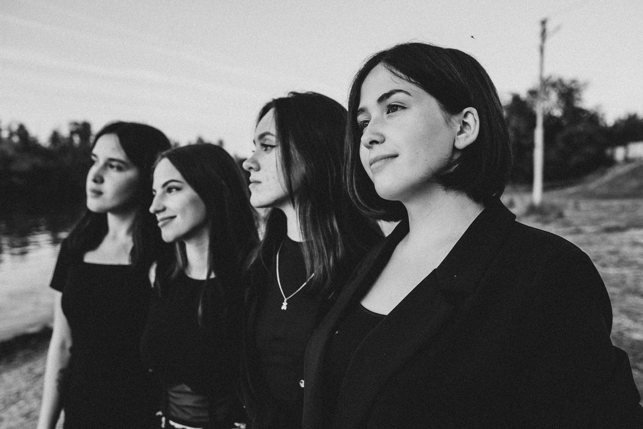 Выпускные альбомы для 9-11 класса Саратов. Выпускные альбомы Саратов Энгельс фотограф Титова Ирина