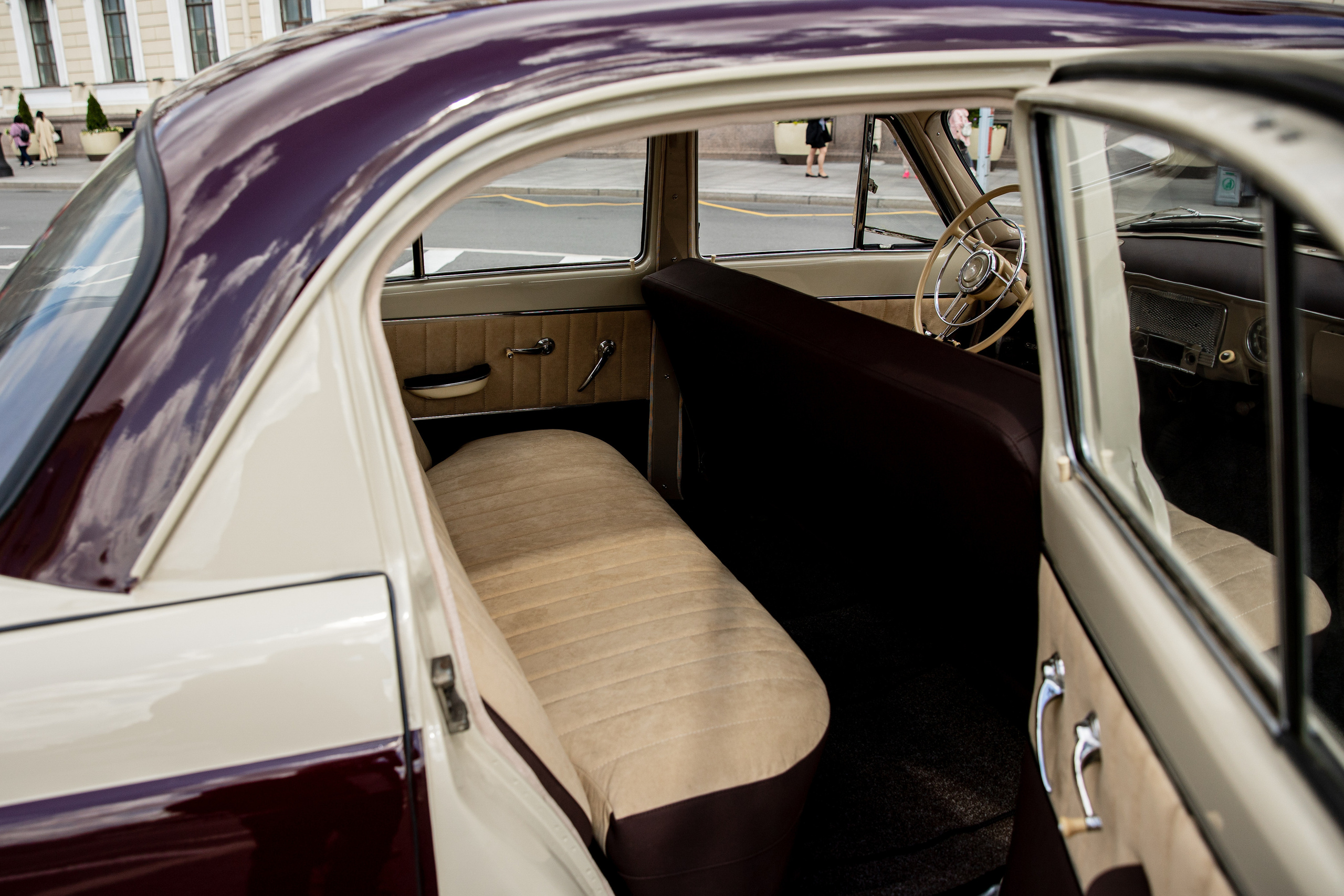 Аренда автомобиля Волга с водителем. Свадебный фотограф в Санкт-Петербурге Никита Кузякин