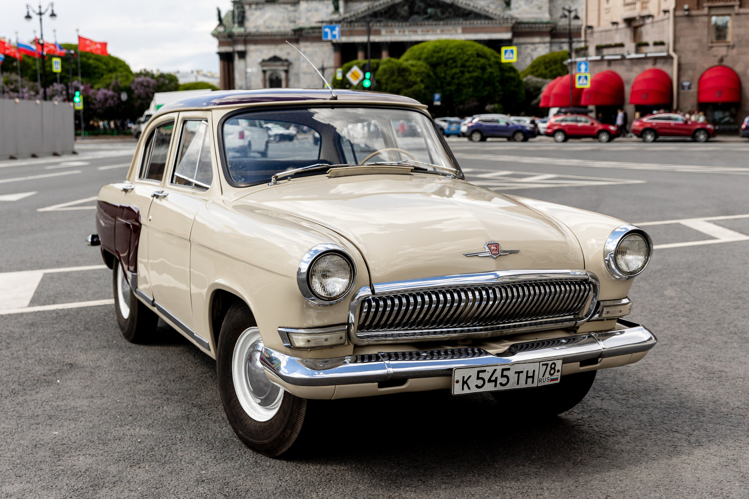 Аренда автомобиля Волга с водителем. Свадебный фотограф в Санкт-Петербурге Никита Кузякин