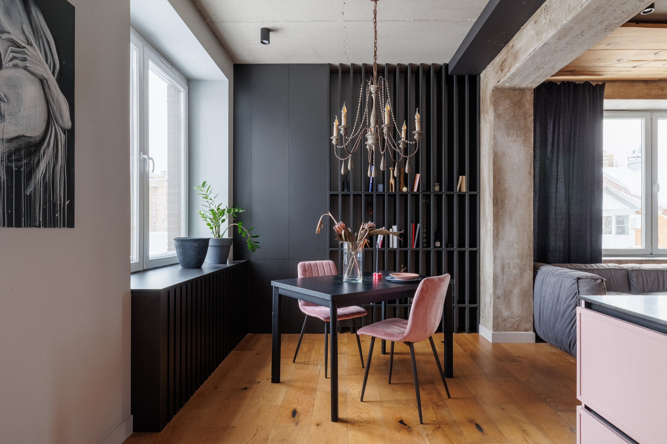 Игорь Негодин. L. Deco интерьерный салон. Краски/обои/лепной декор