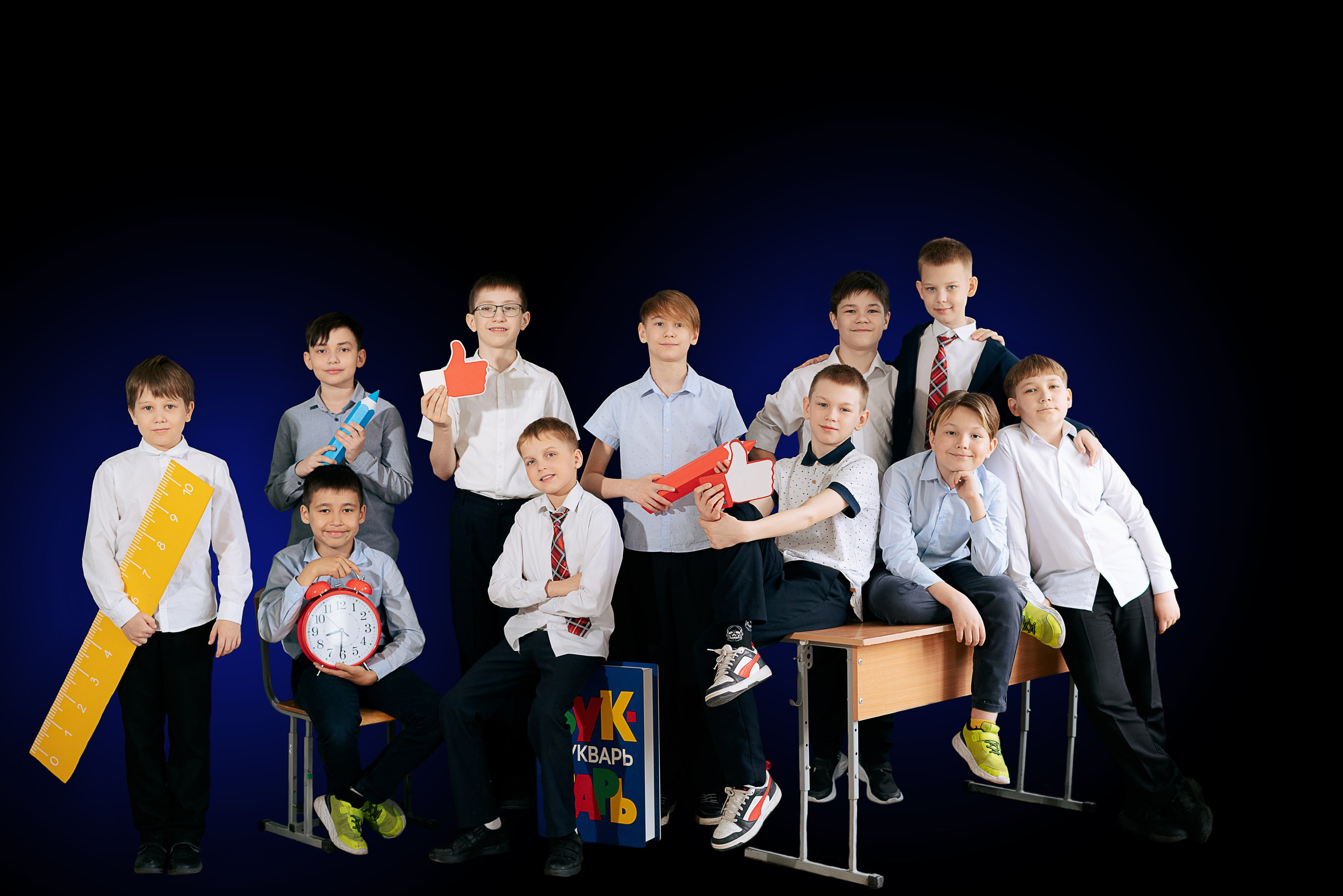 Групповые портреты. Школьный фотограф в Челябинске. Выпускные фотоальбомы