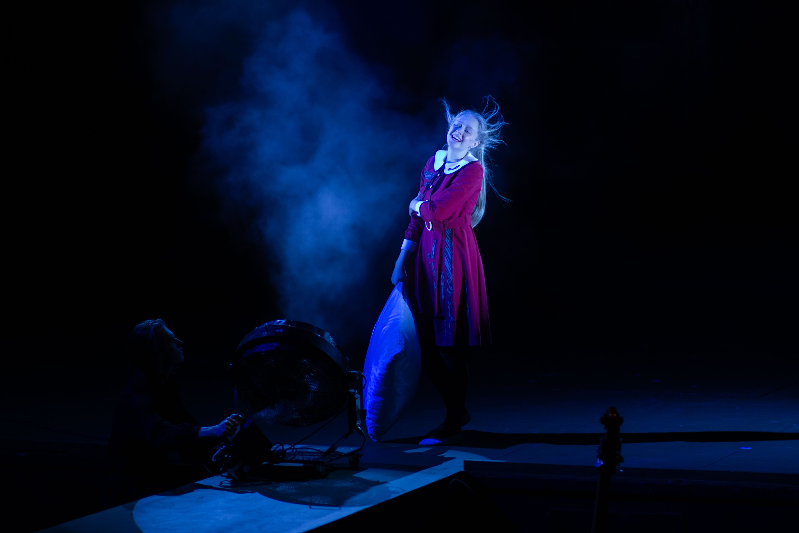 Документальный фотопроект в Александринском театре. Юля Мурашова портретный и документальный фотограф