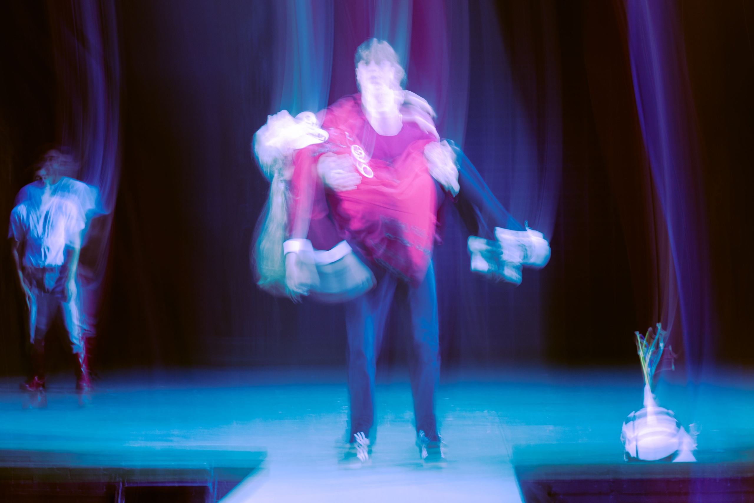 Документальный фотопроект в Александринском театре. Юля Мурашова портретный и документальный фотограф