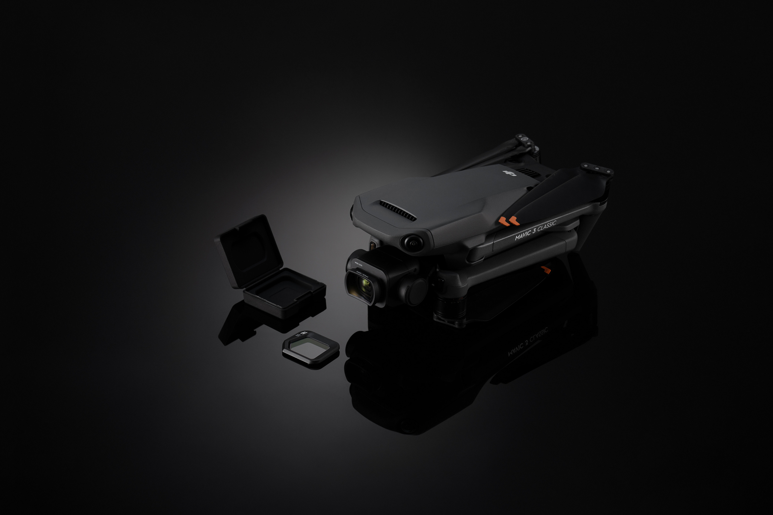 DJI выпустил новый более бюджетный дрон Mavic 3 Classic. Фотограф — видеограф в Москве Дмитрий Менделеев