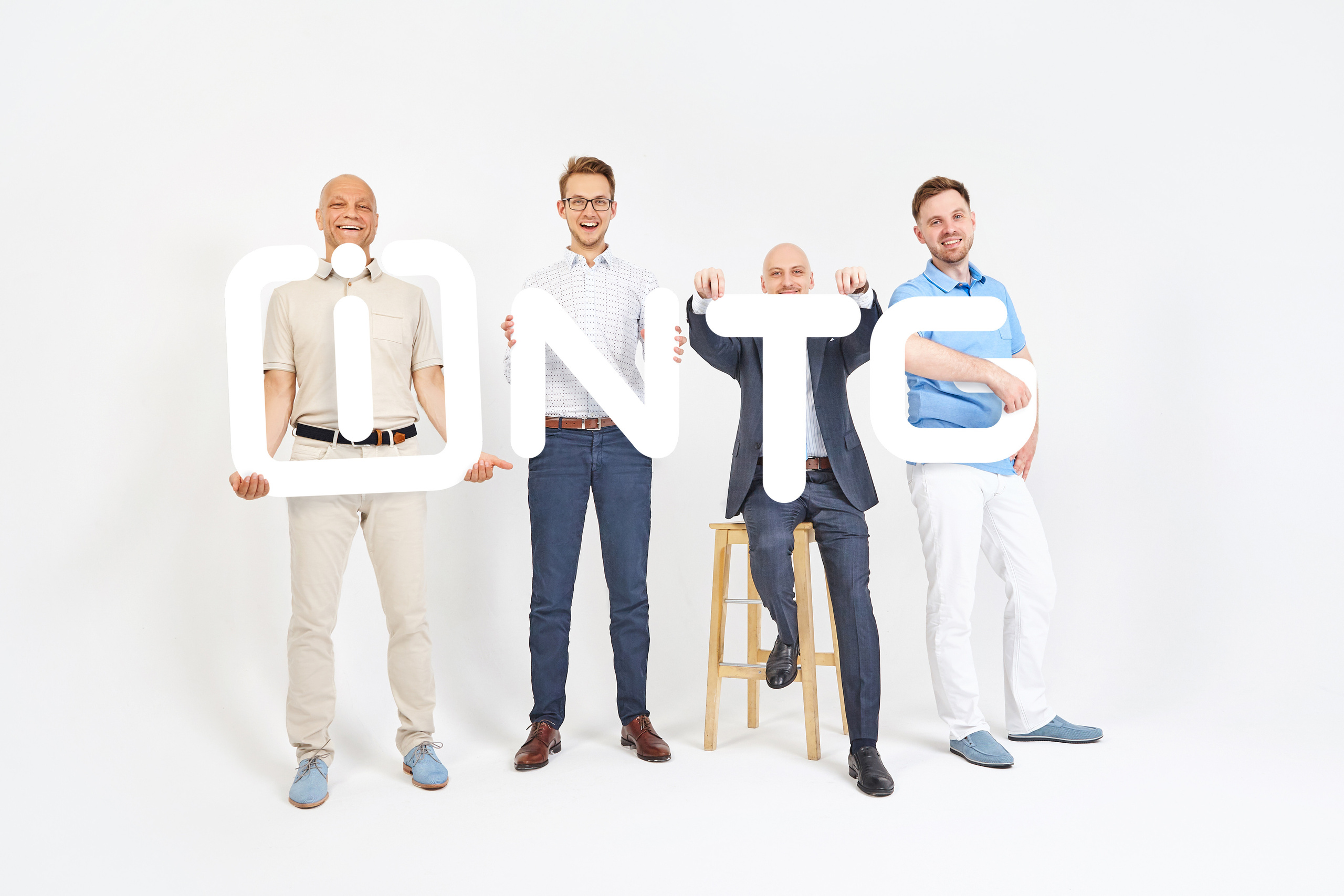 Деловой портрет компании INTG. Рекламный фотограф Санкт-Петербург Катерина Мишкель