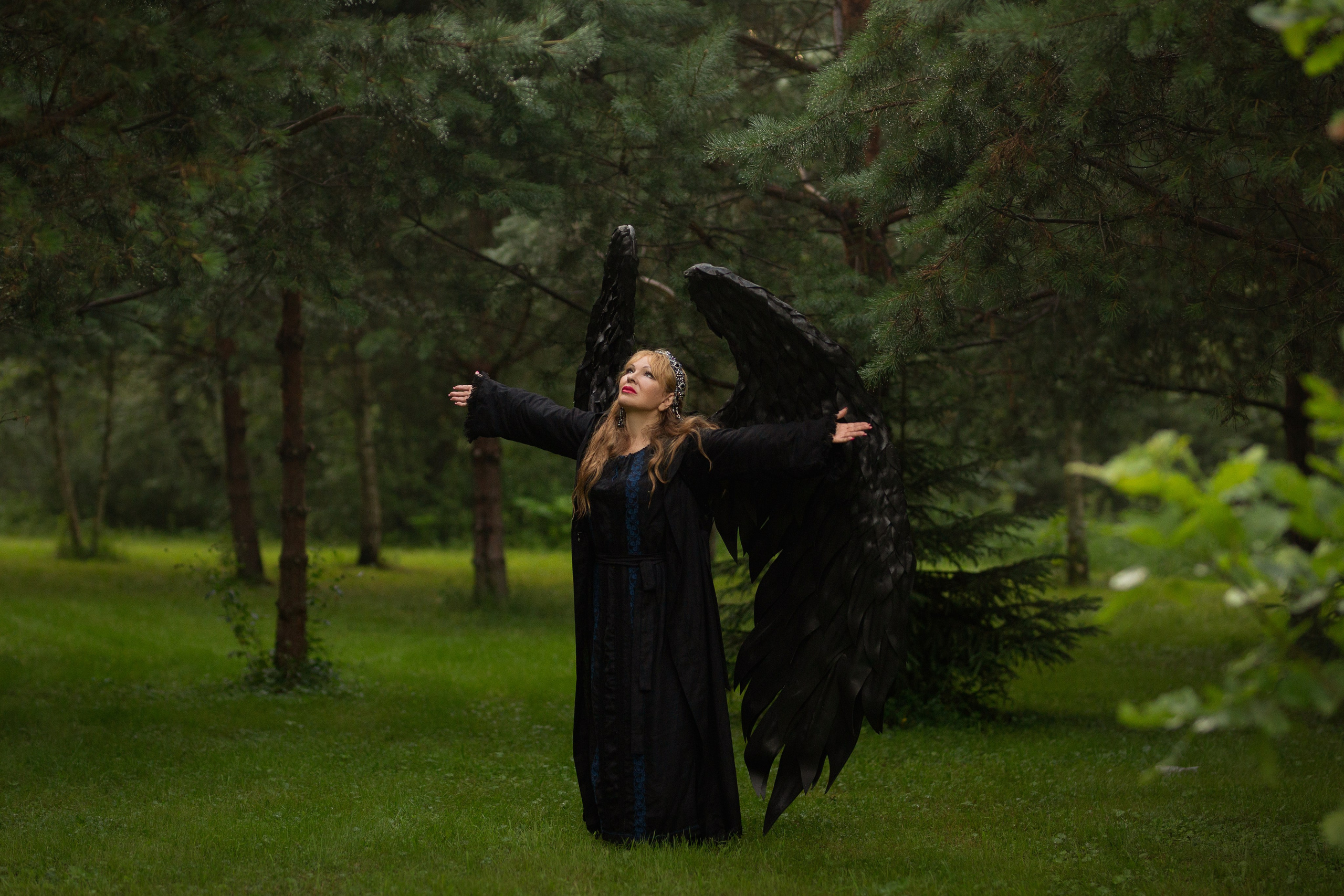 Современная славянская и русская одежда с традиционной вышивкой. Русская и славянская одежда. Современна русская одежда