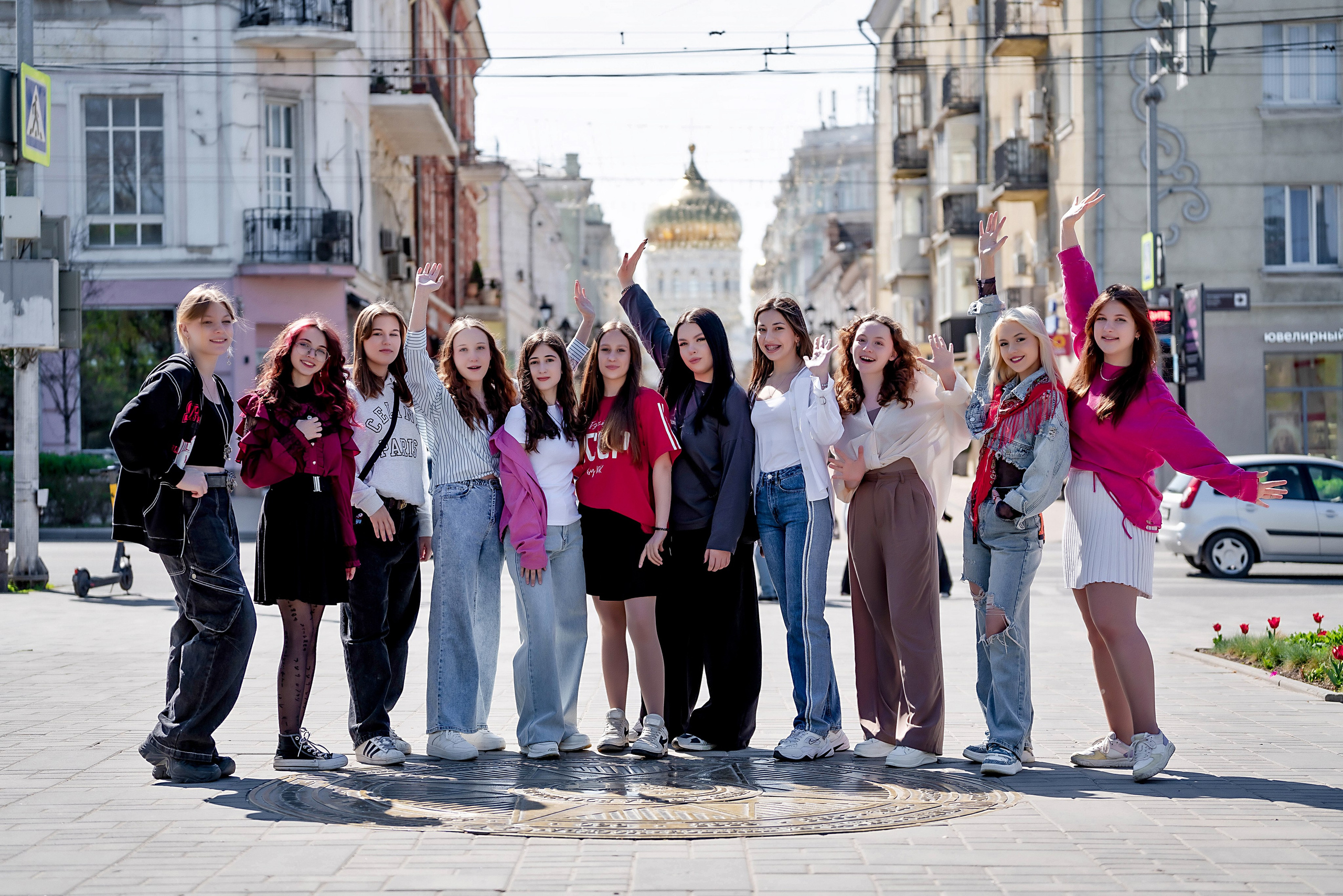 ВАРИАНТЫ СТИЛЕЙ ОДЕЖДЫ (LOOK). Современные Выпускные Альбомы в Ростове-на-Дону