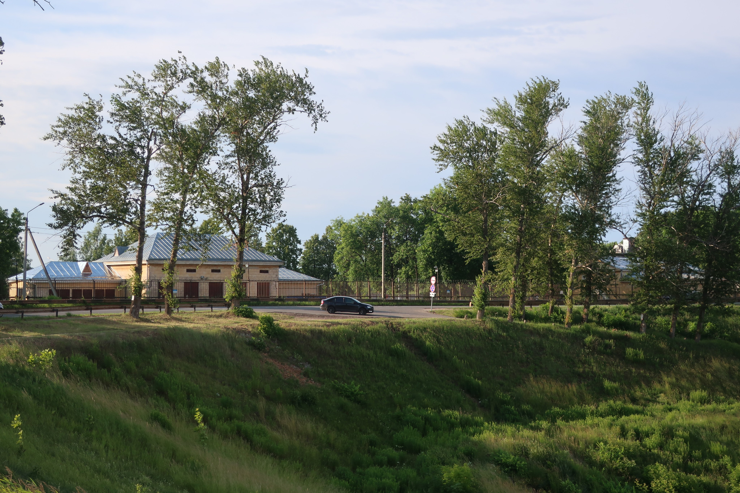 Фотопрогулка по летнему Угличу: что посмотреть, краткая история города. Проект «Фотокладовка»: блог уличной фотографии в формате street photo