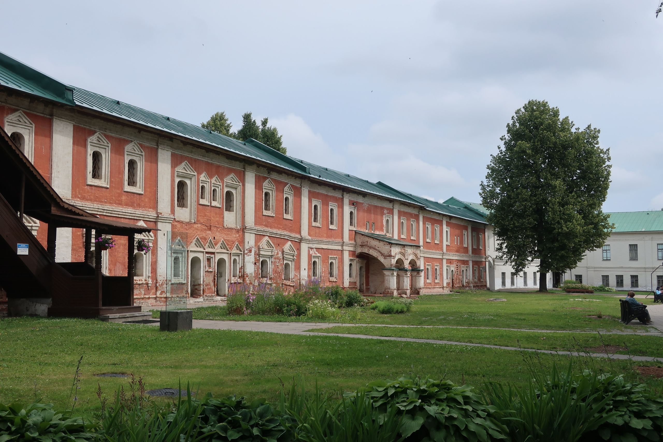 Летняя фотопрогулка по Ярославлю: кремль и виды на город с колокольни. Проект «Фотокладовка»: блог уличной фотографии в формате street photo