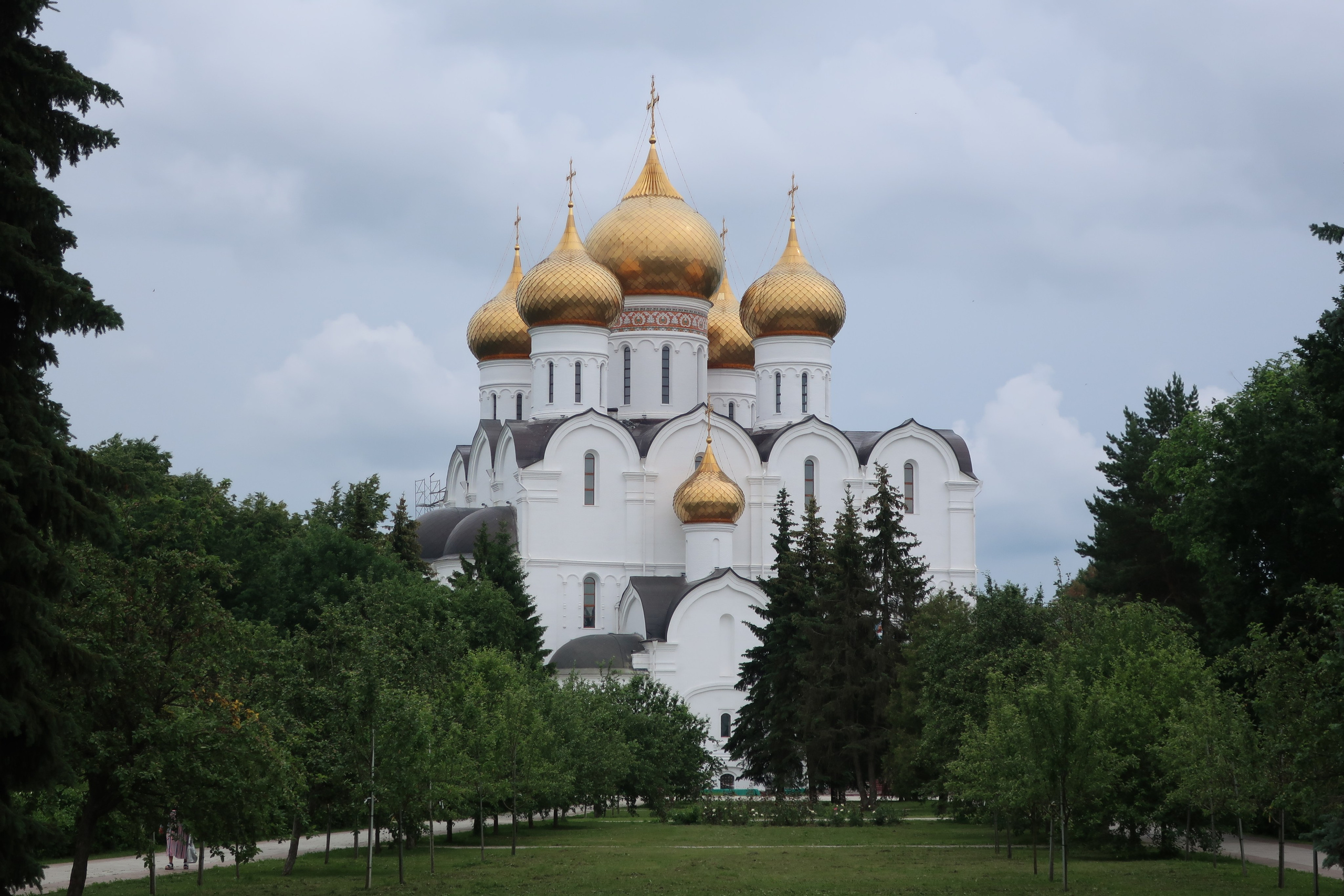 Летняя фотопрогулка по Ярославлю: кремль и виды на город с колокольни. Проект «Фотокладовка»: блог уличной фотографии в формате street photo