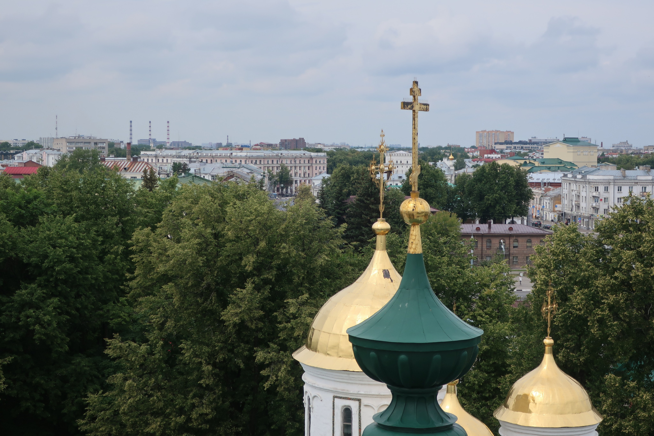 Летняя фотопрогулка по Ярославлю: кремль и виды на город с колокольни. Проект «Фотокладовка»: блог уличной фотографии в формате street photo