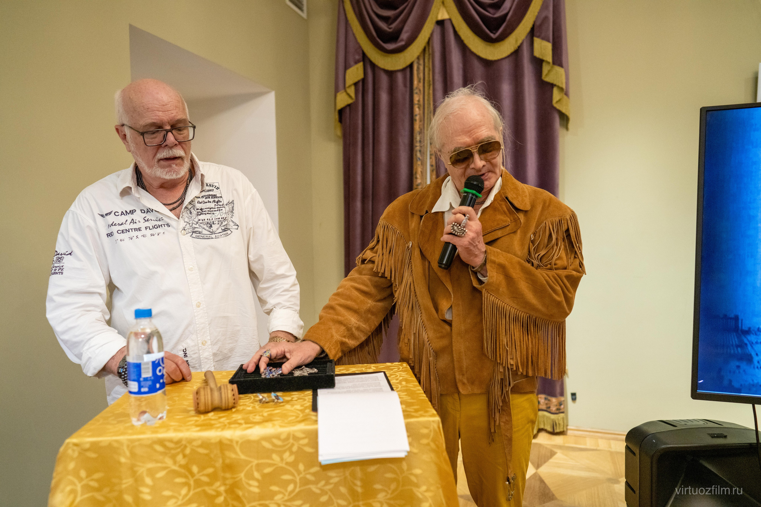 Съёмка творческой встречи с Андрэ Роллана