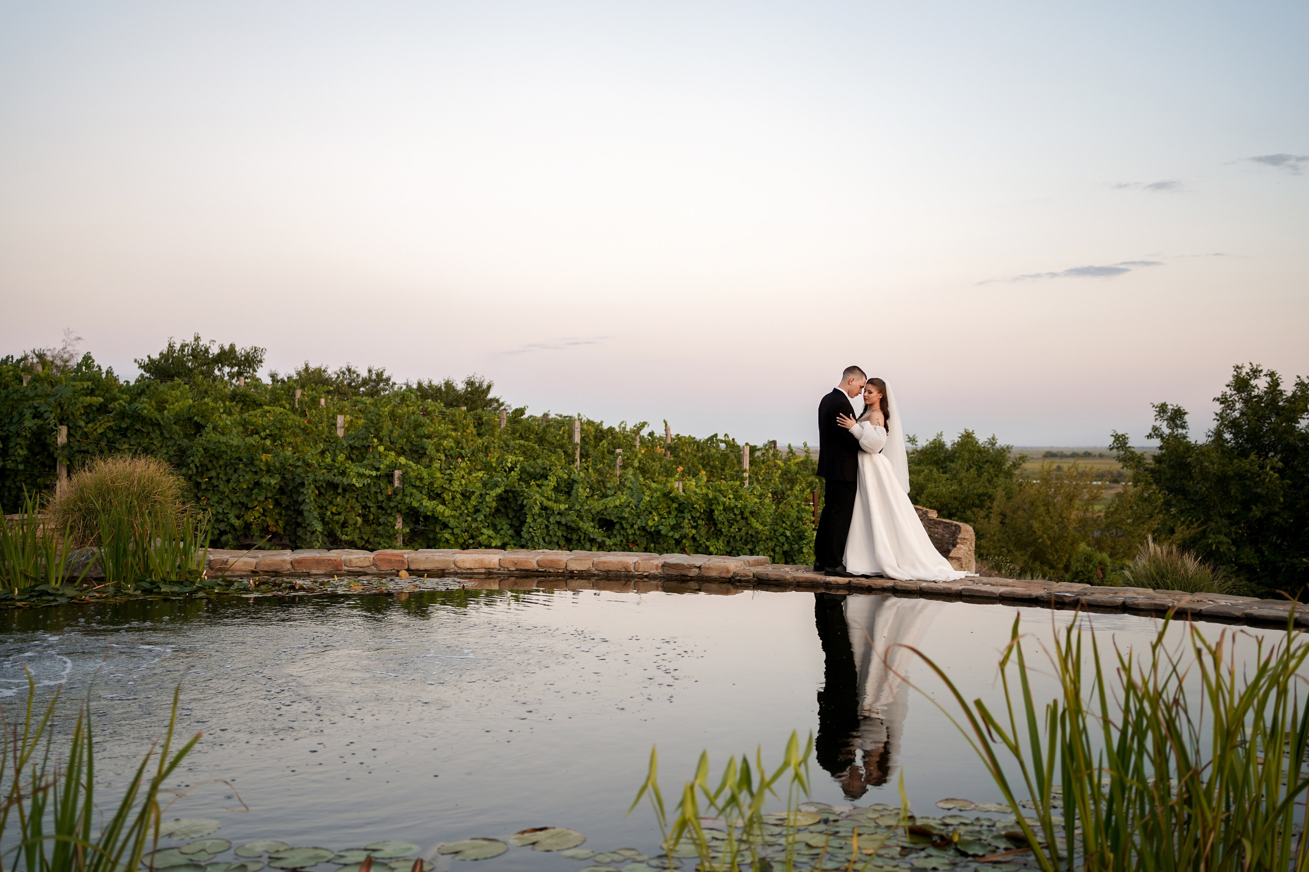Локации для свадебных прогулок в Ростове-на-Дону|Лучшая свадьба. Свадебный фотограф в Ростове-на-Дону. Таинство Крещения и Венчания, семейные фотосессии. Алёна Чёботова